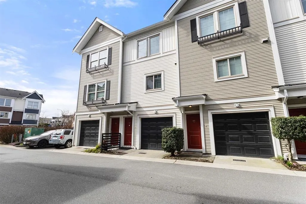 32633 Simon Avenue #89