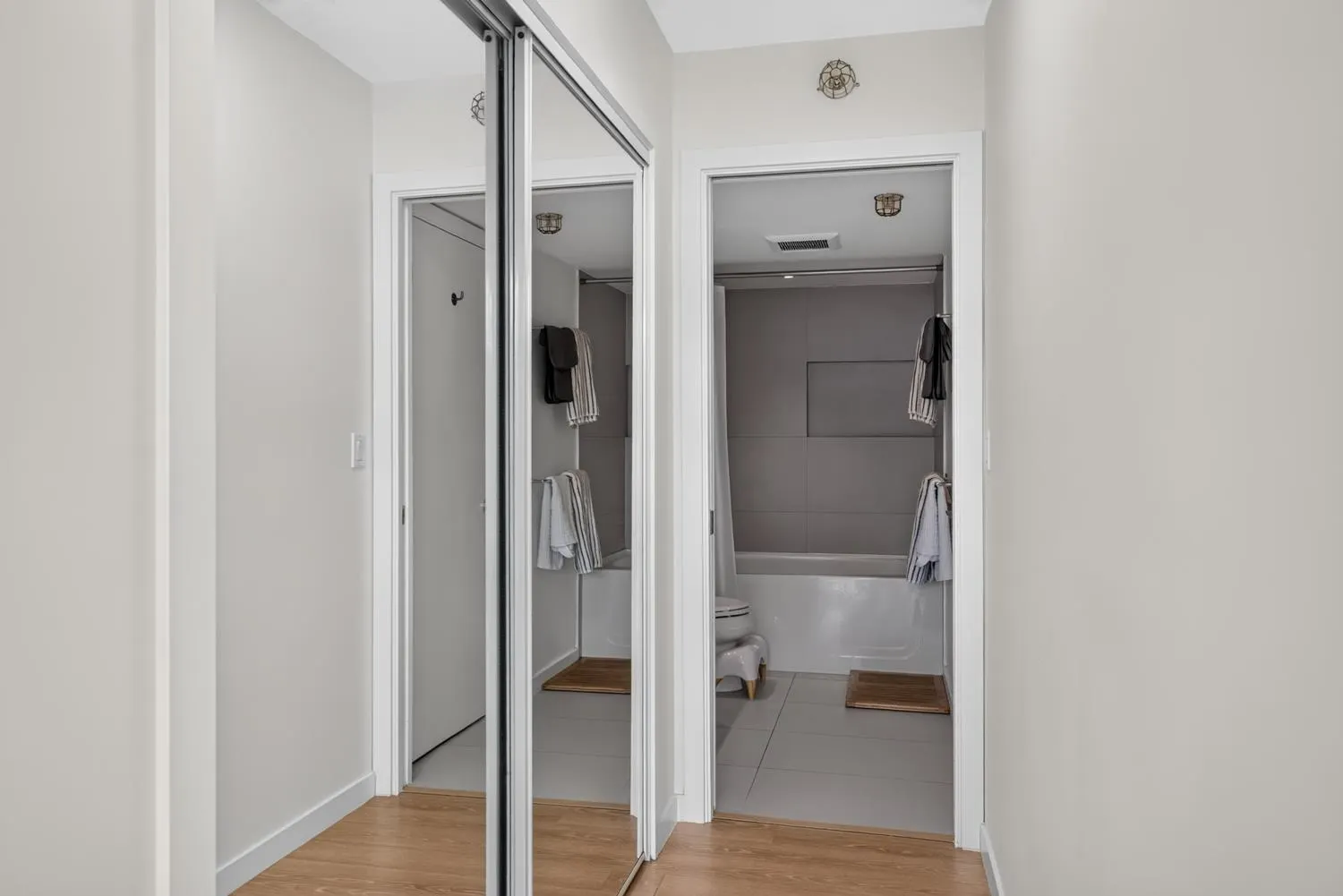 120 Milross Avenue #502
