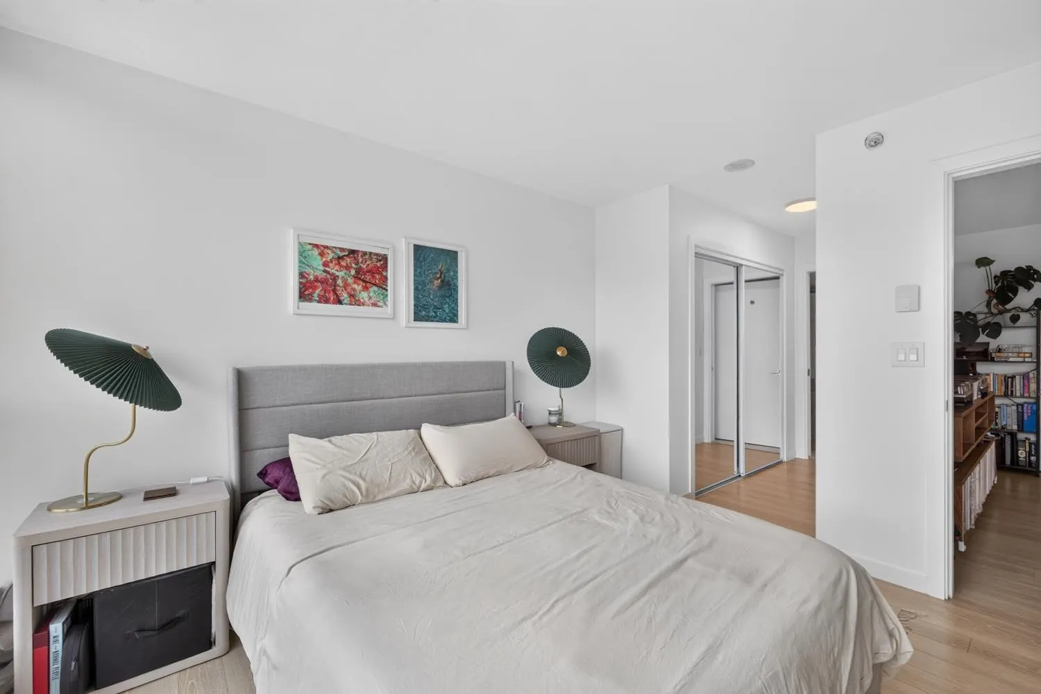 120 Milross Avenue #502