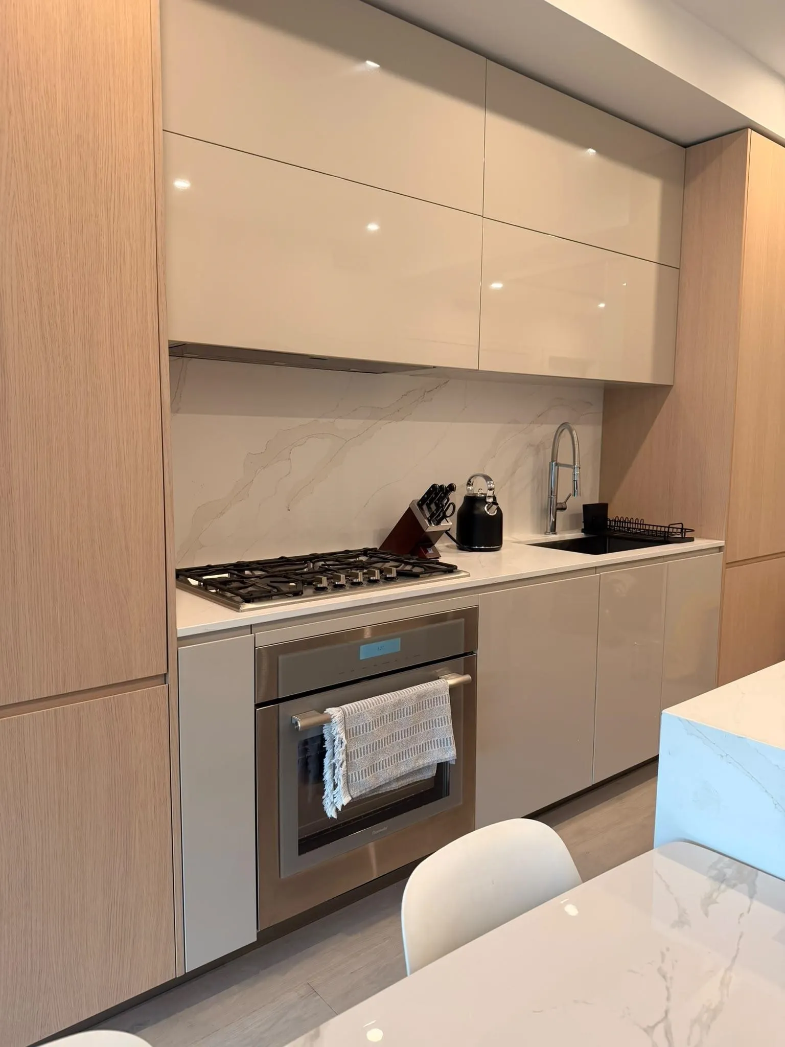 1342 Johnston Road #206