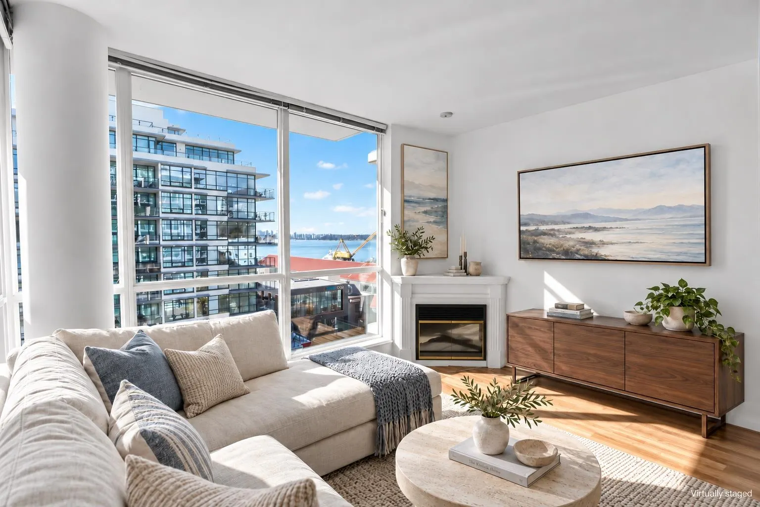 168 E Esplanade Avenue #806