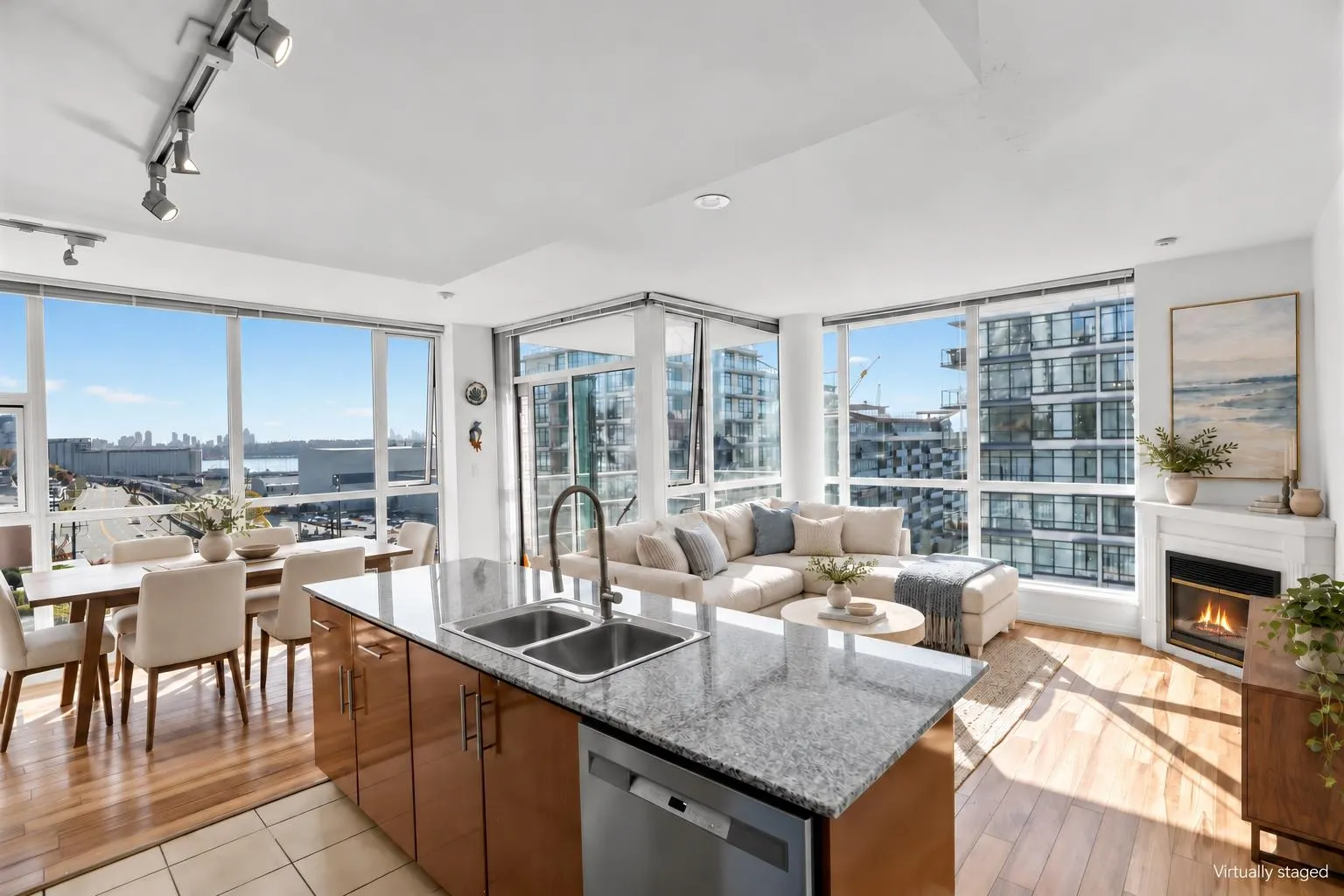 168 E Esplanade Avenue #806
