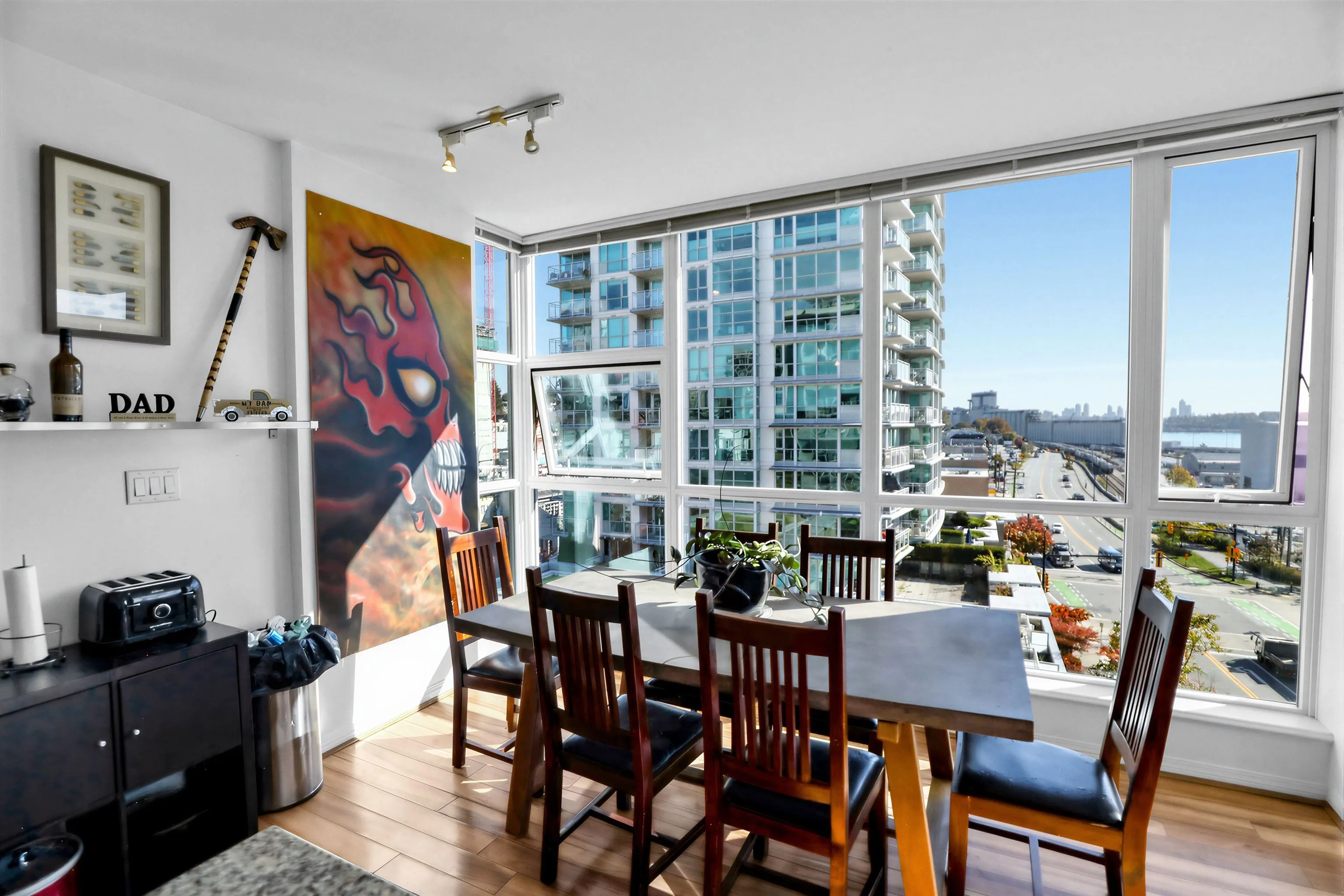 168 E Esplanade Avenue #806