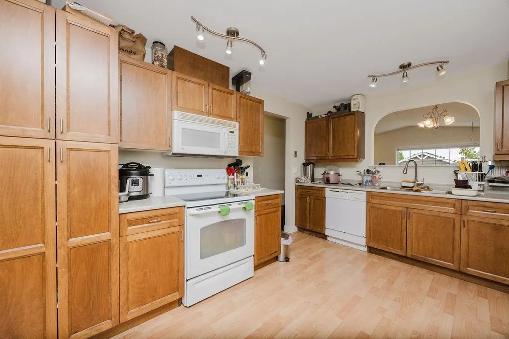 5687 Emily Way