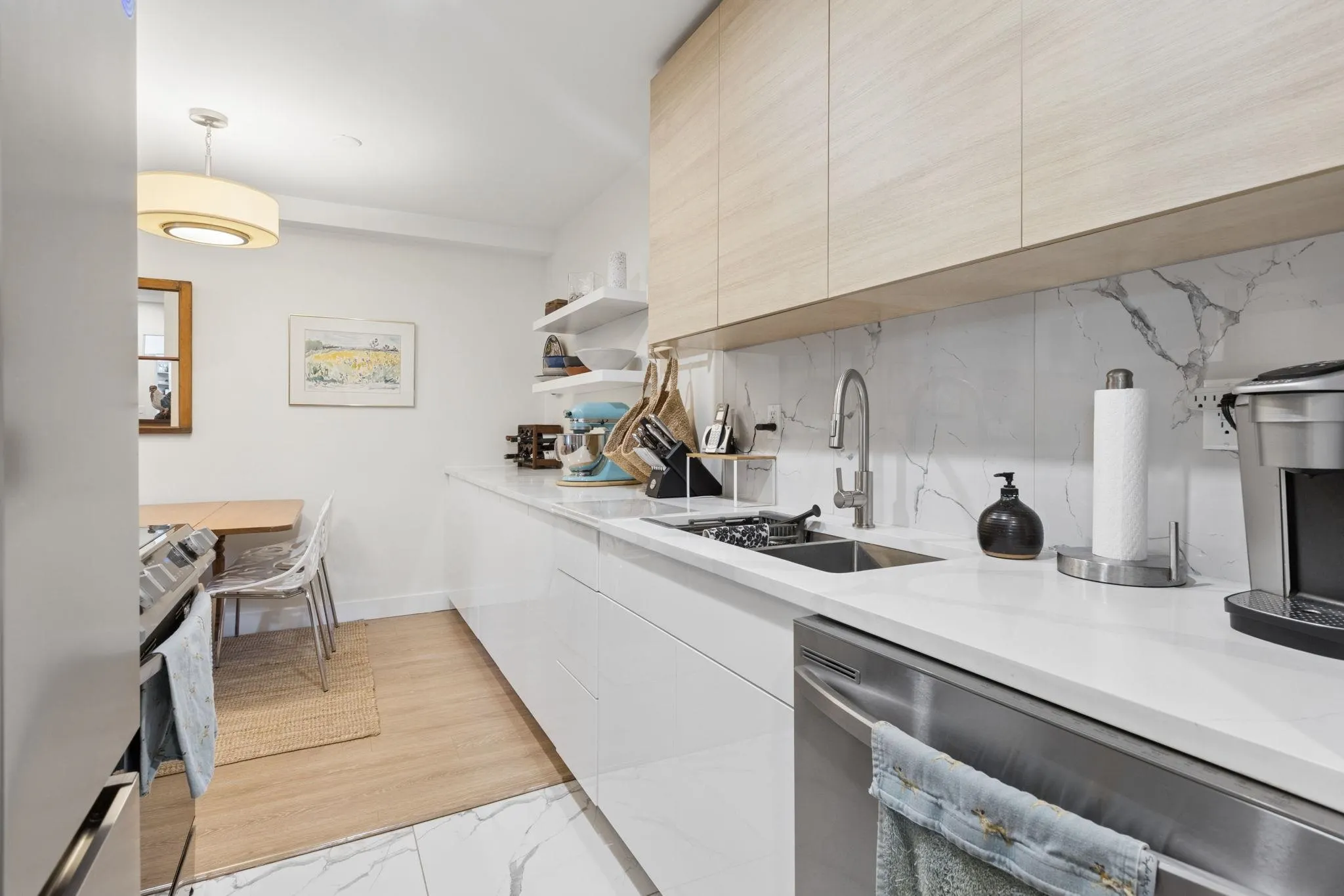 809 W 16th Street #107