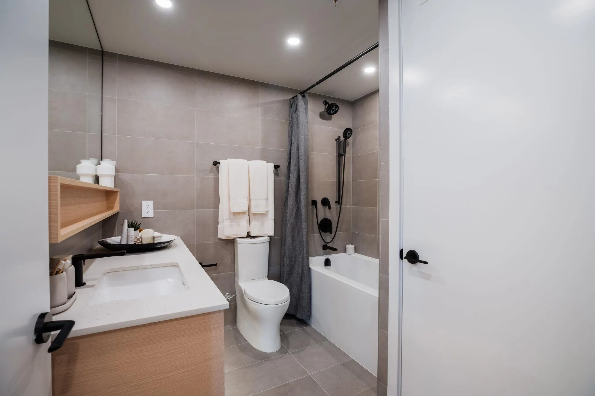 310 Salter Street #306
