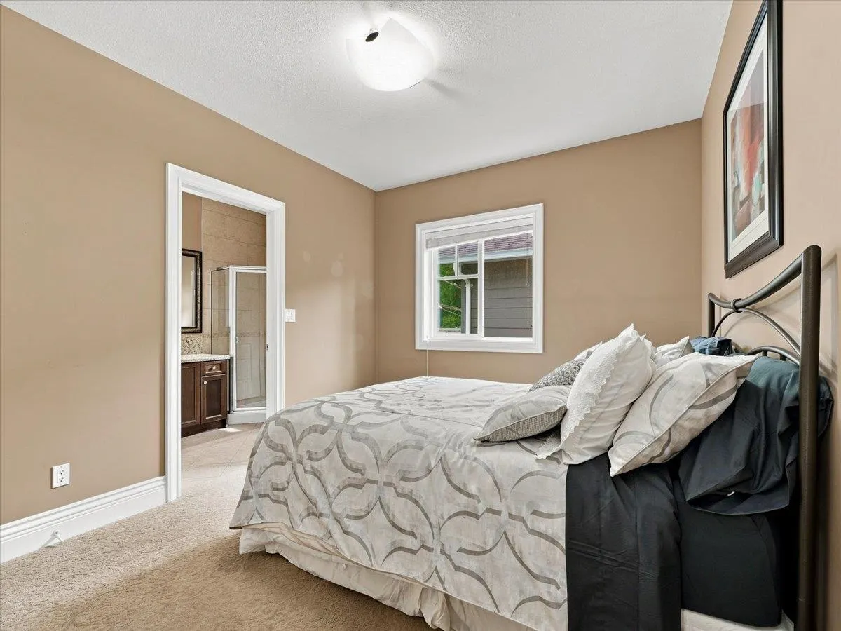 1417 Woods Drive