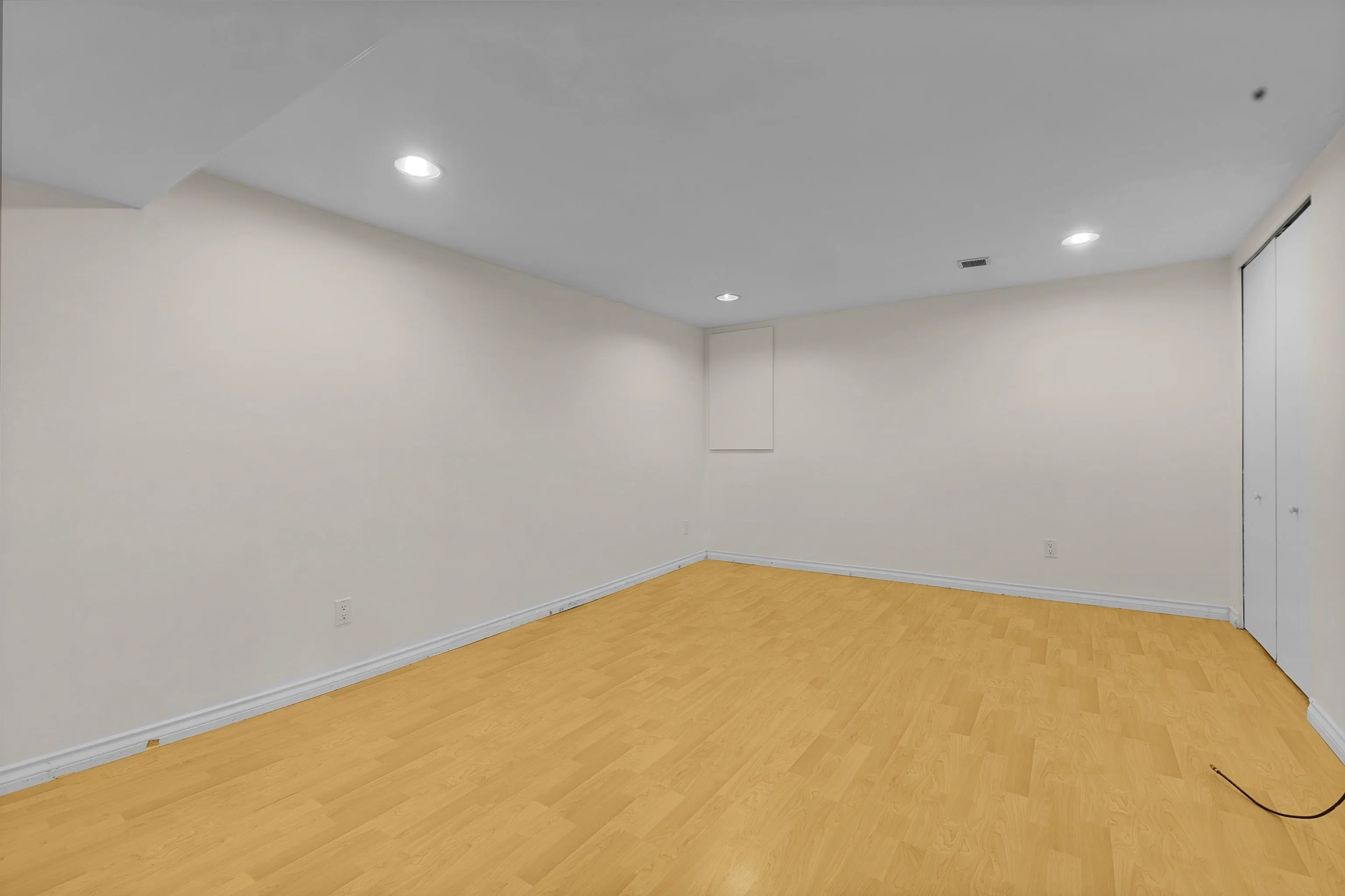 11028 129a Street