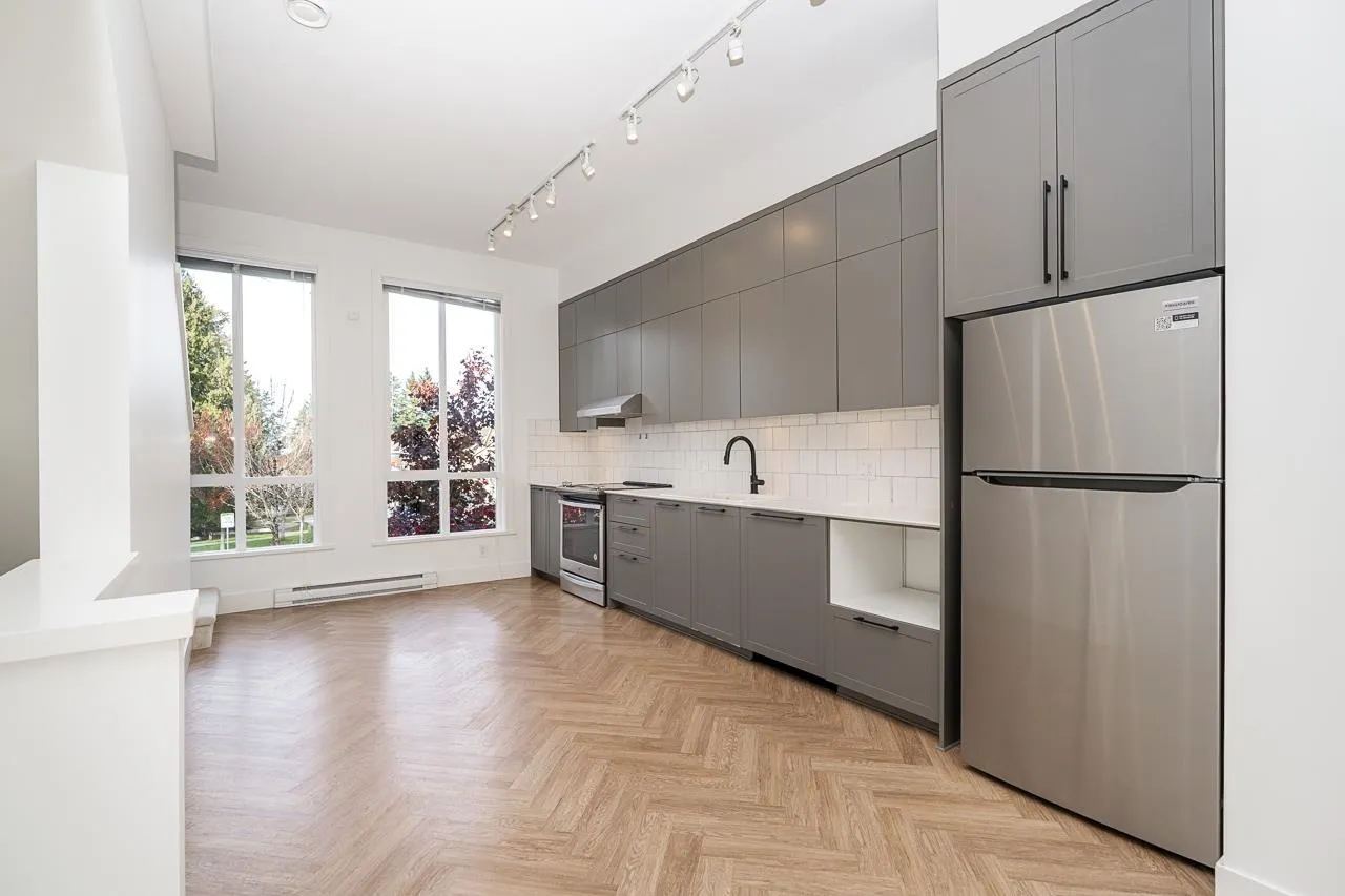 15938 27 Avenue #2