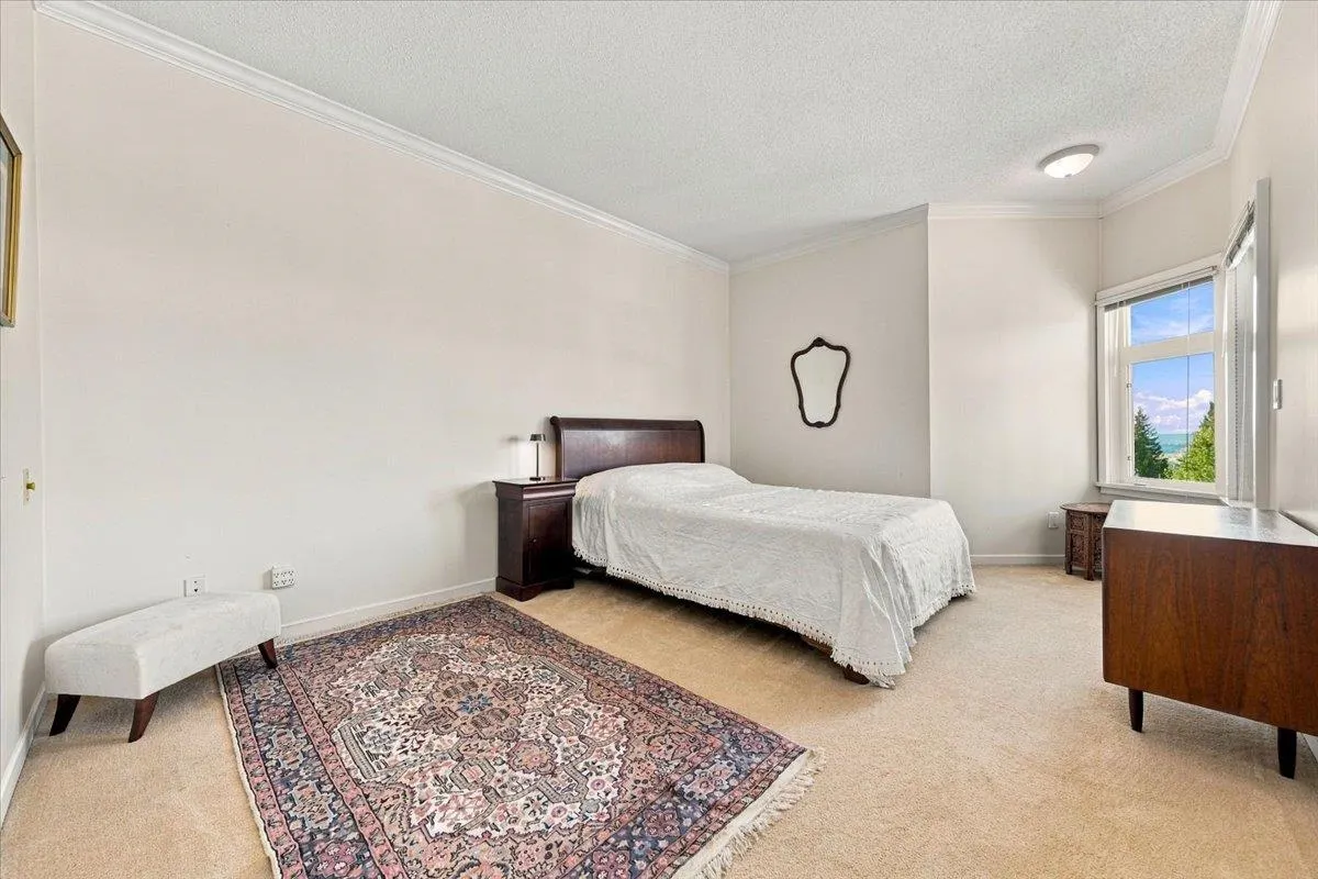 121 W 29th Street #403