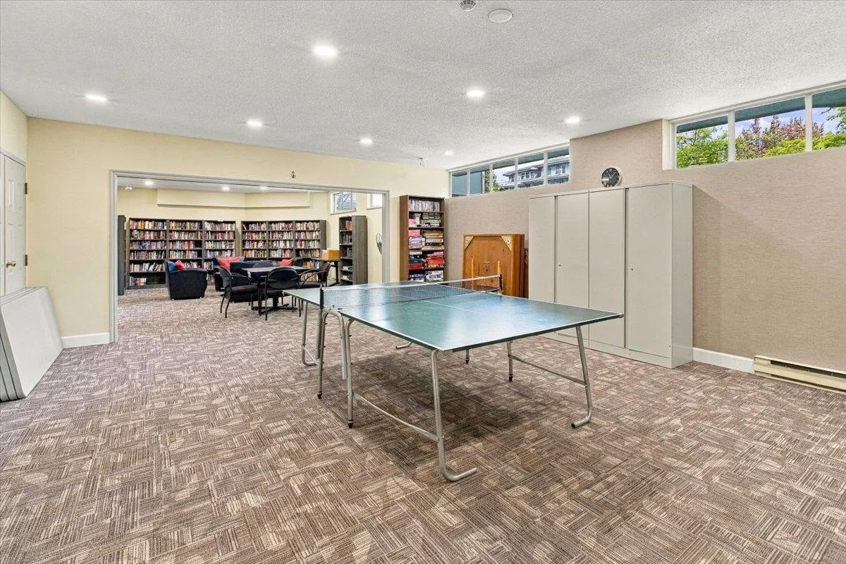 121 W 29th Street #403
