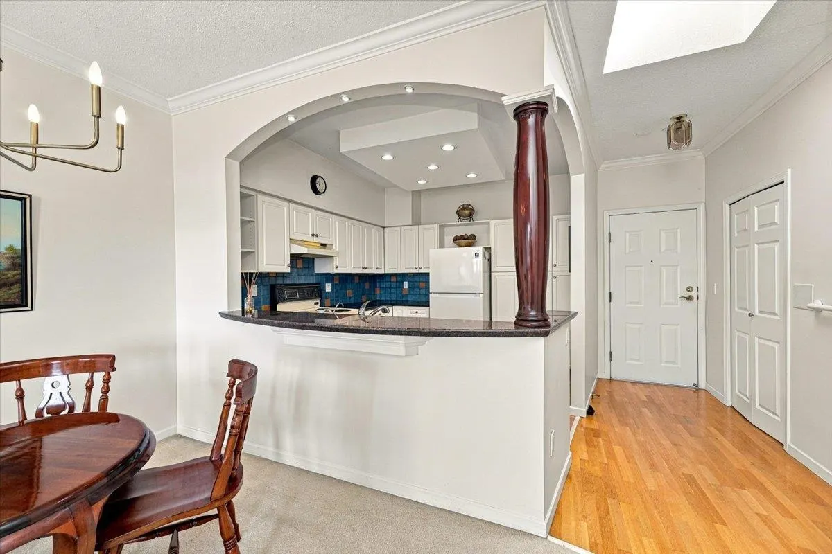 121 W 29th Street #403