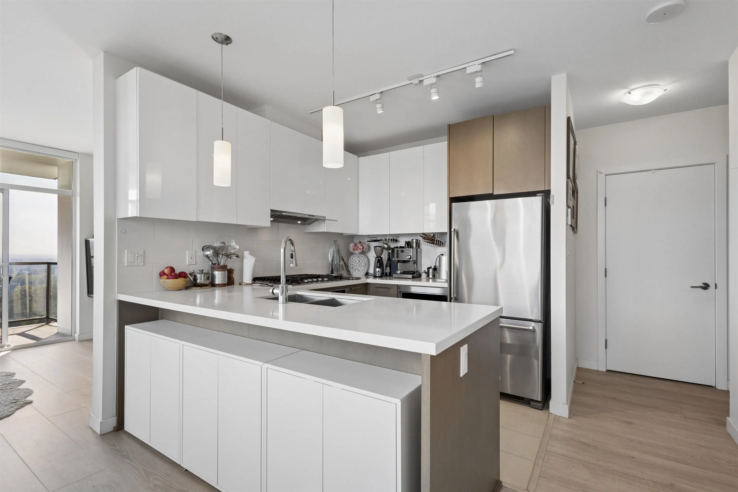 3080 Lincoln Avenue #2802
