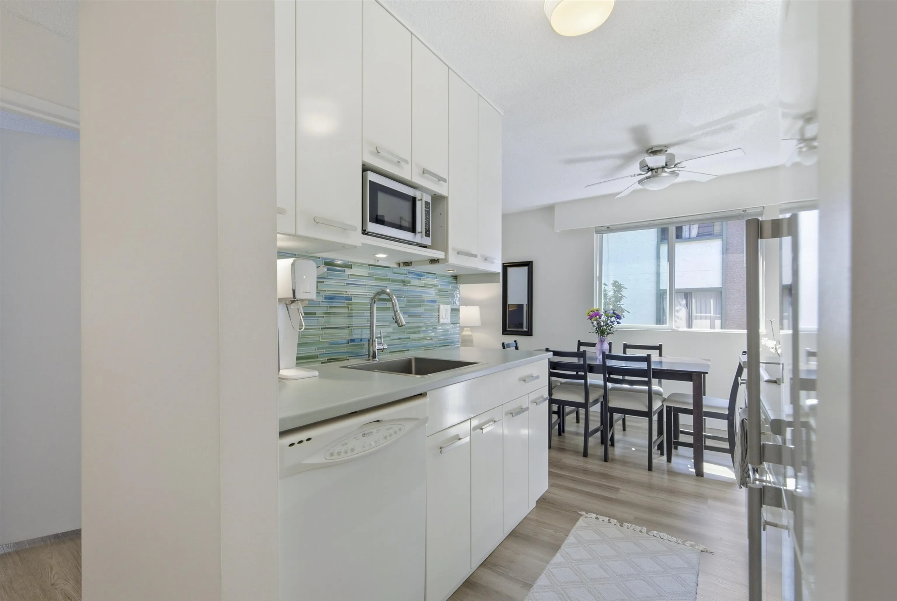 270 W 3rd Street #203