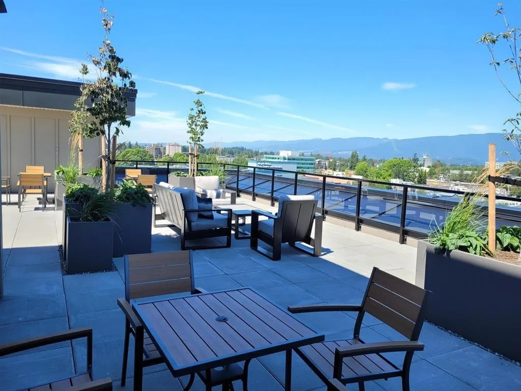 22633 Selkirk Avenue #510