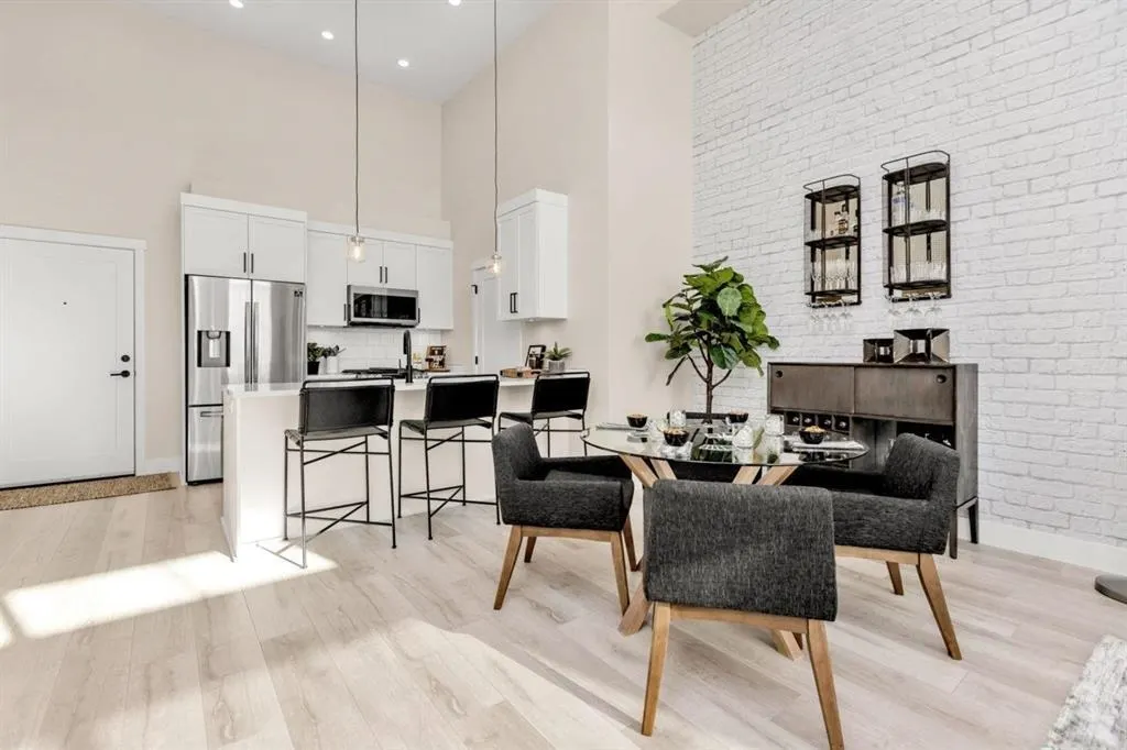 22633 Selkirk Avenue #510