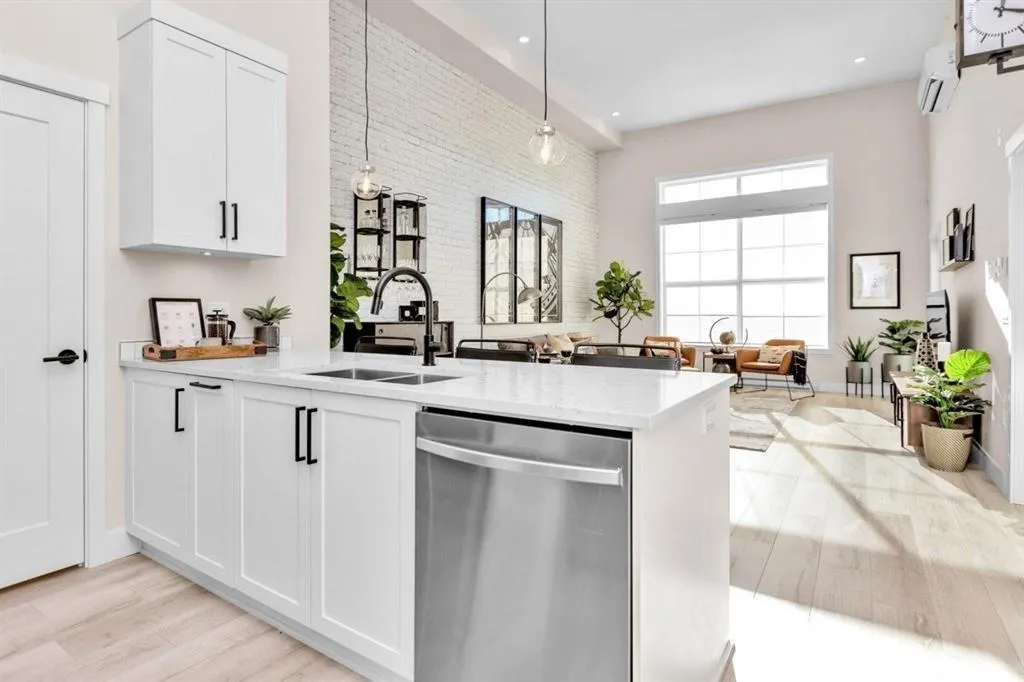 22633 Selkirk Avenue #510