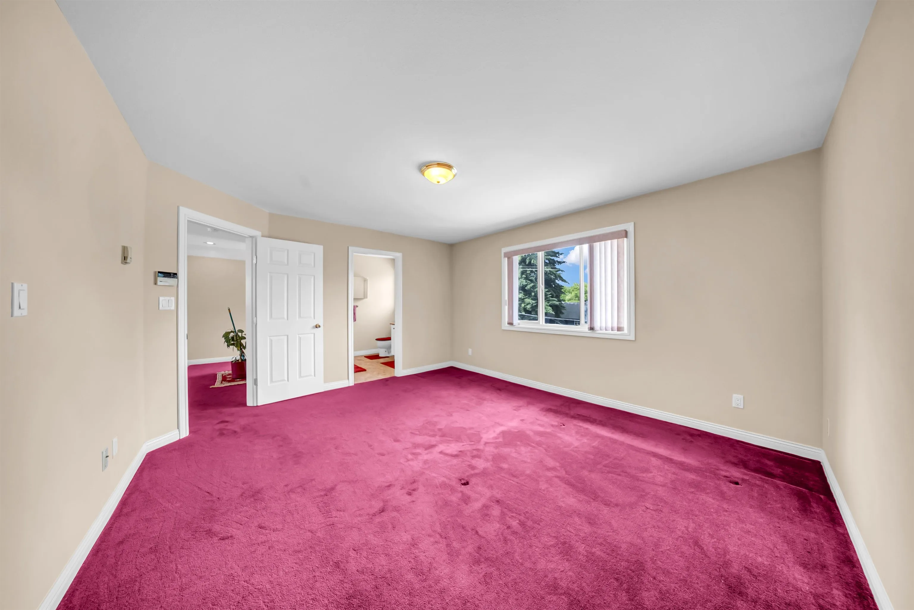 4049 Curle Avenue