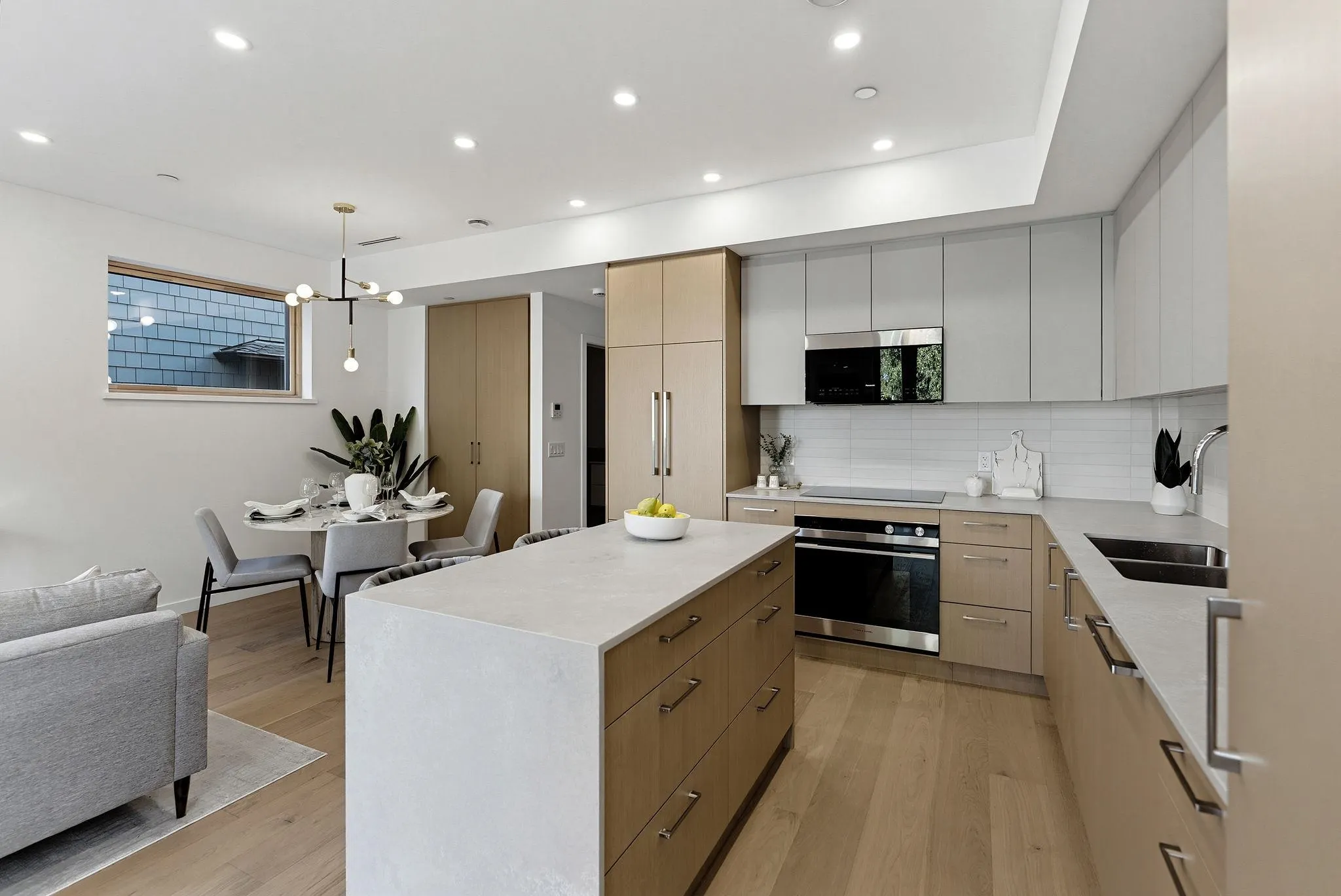 60 E 17th Avenue #1
