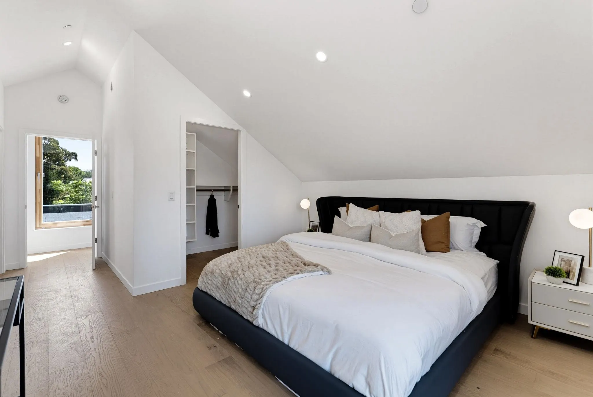 60 E 17th Avenue #1
