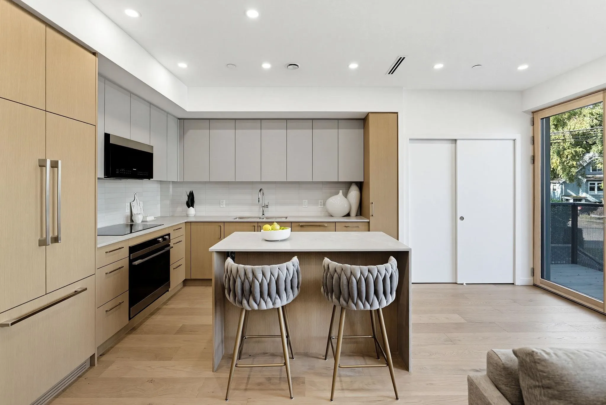 60 E 17th Avenue #1