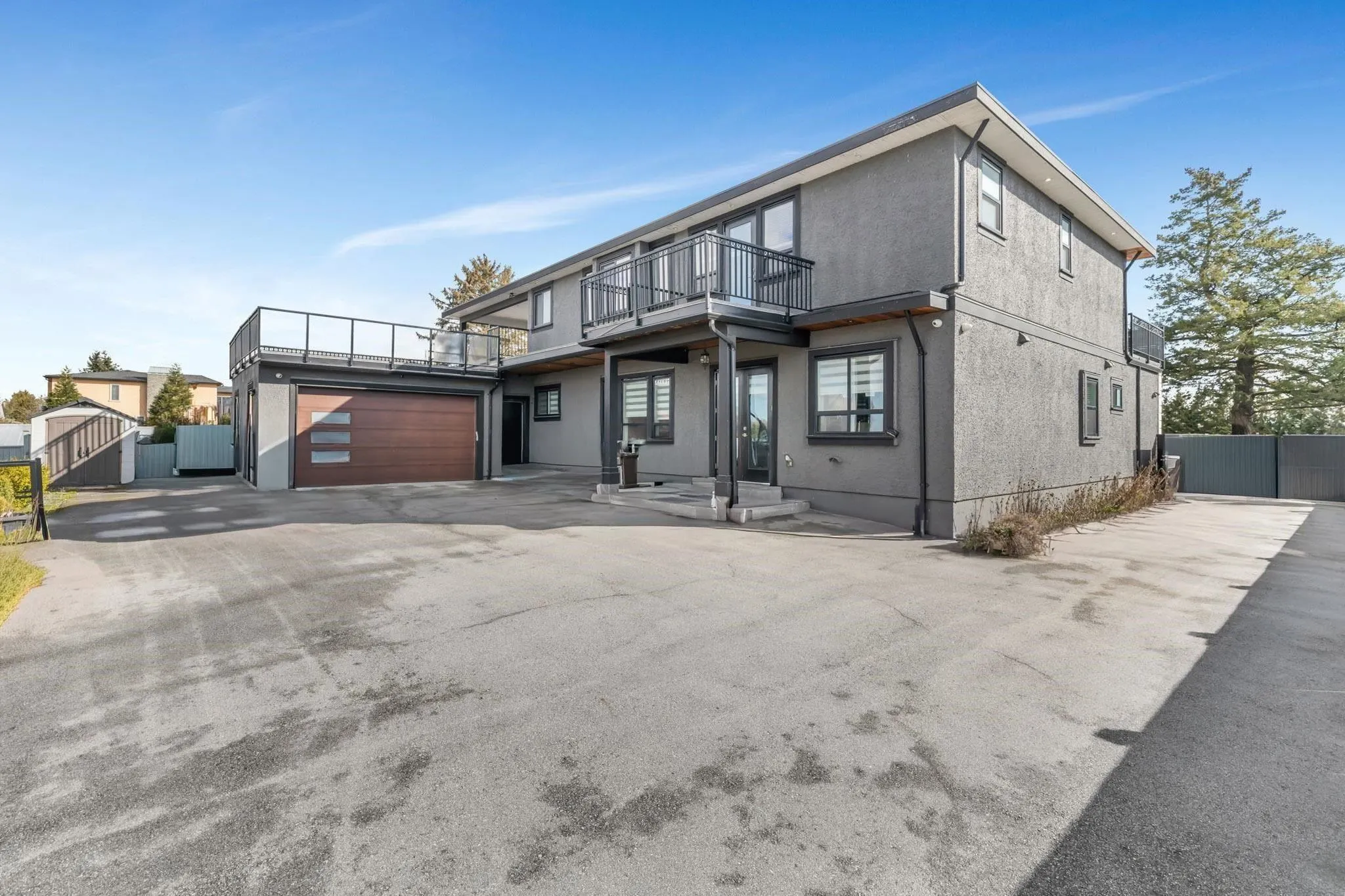 10211 No. 6 Road