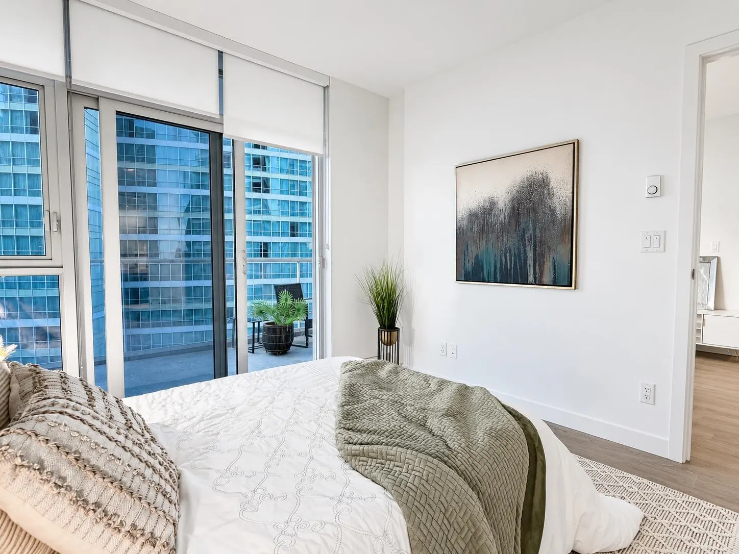 6080 Mckay Avenue #703