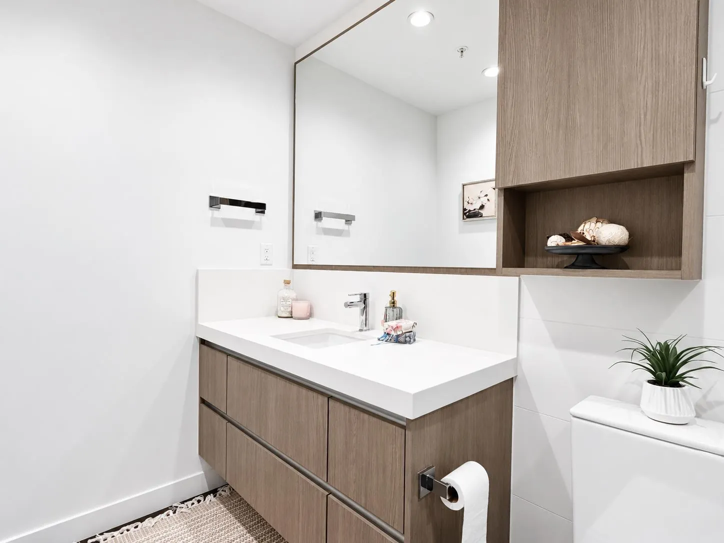 6080 Mckay Avenue #703