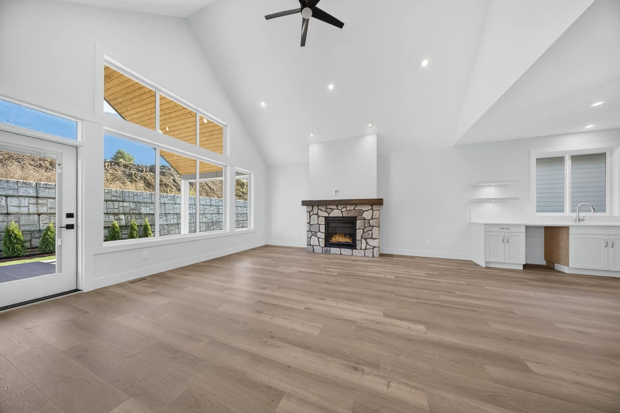 10022 Trillium Way