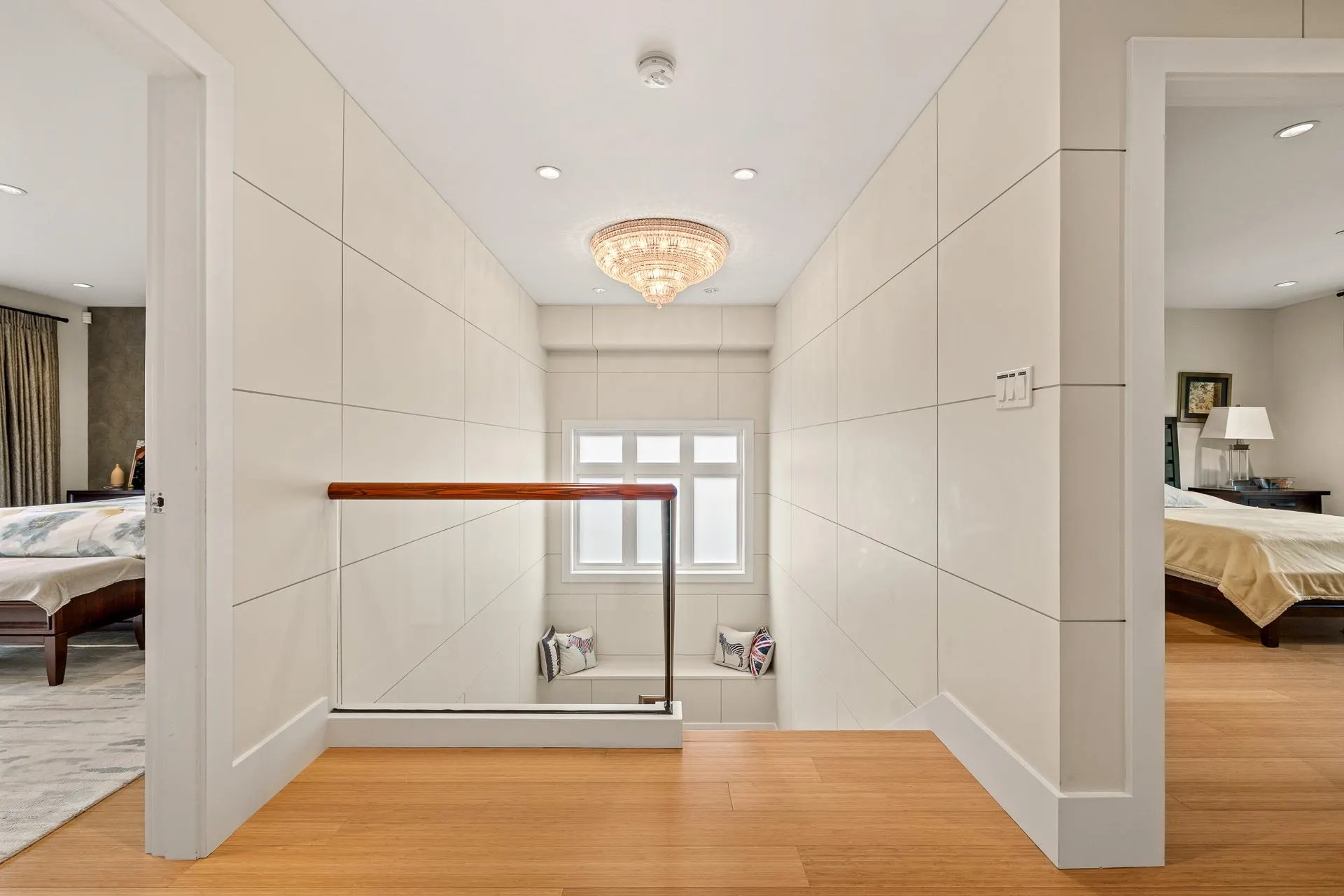 1420 W 54th Avenue
