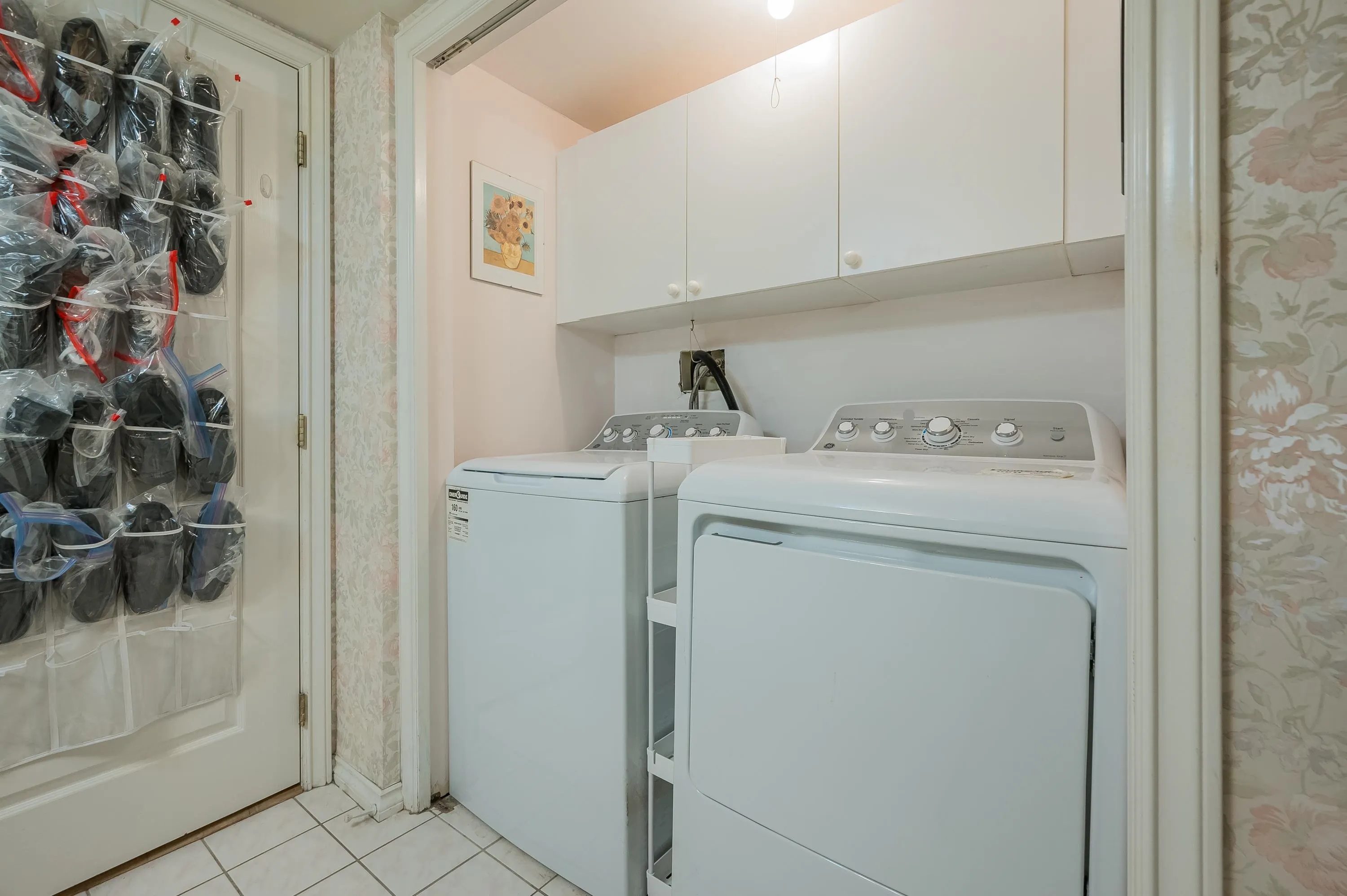 5776 200 Street #103