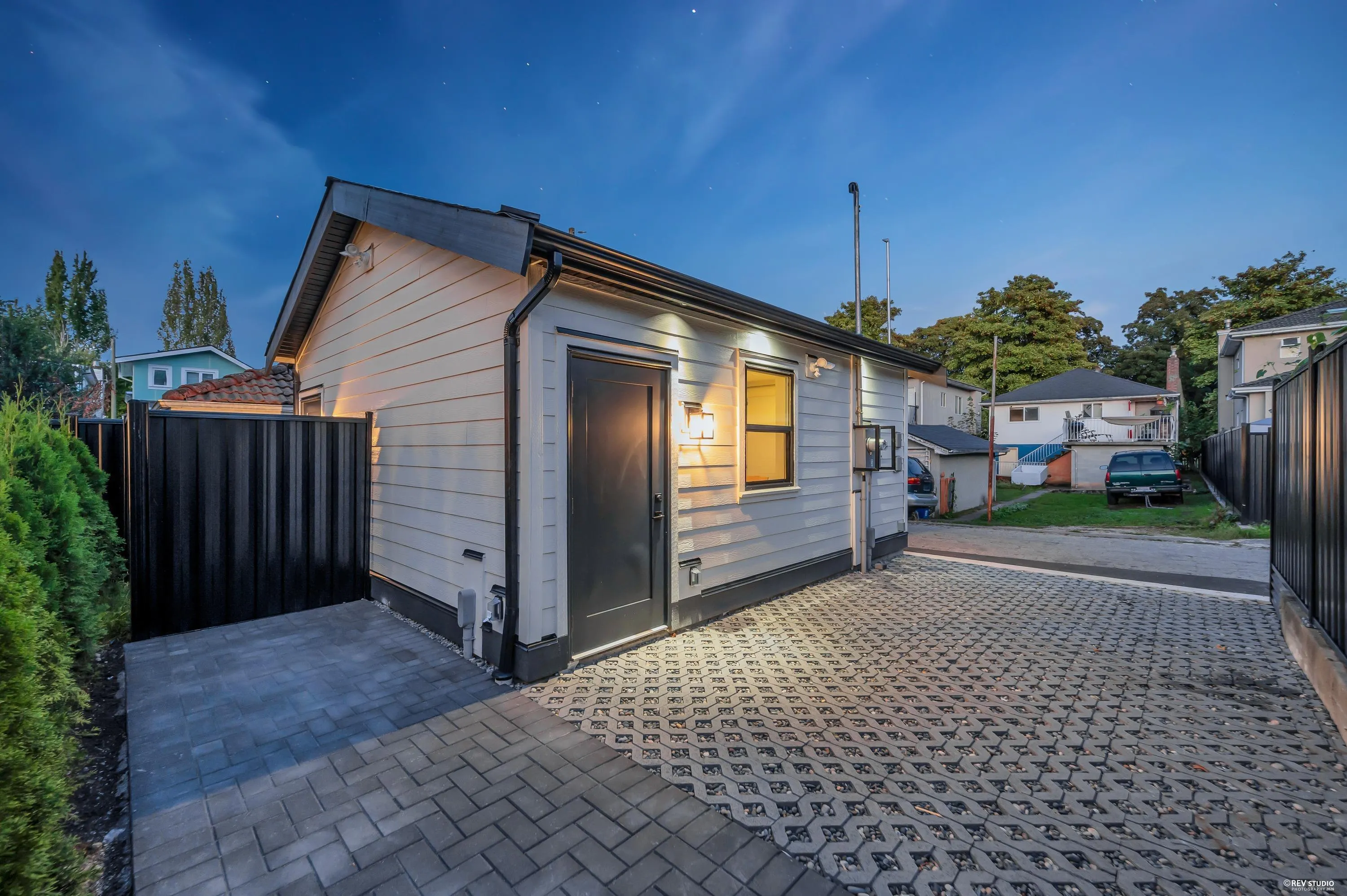 5150 Spencer Street #2