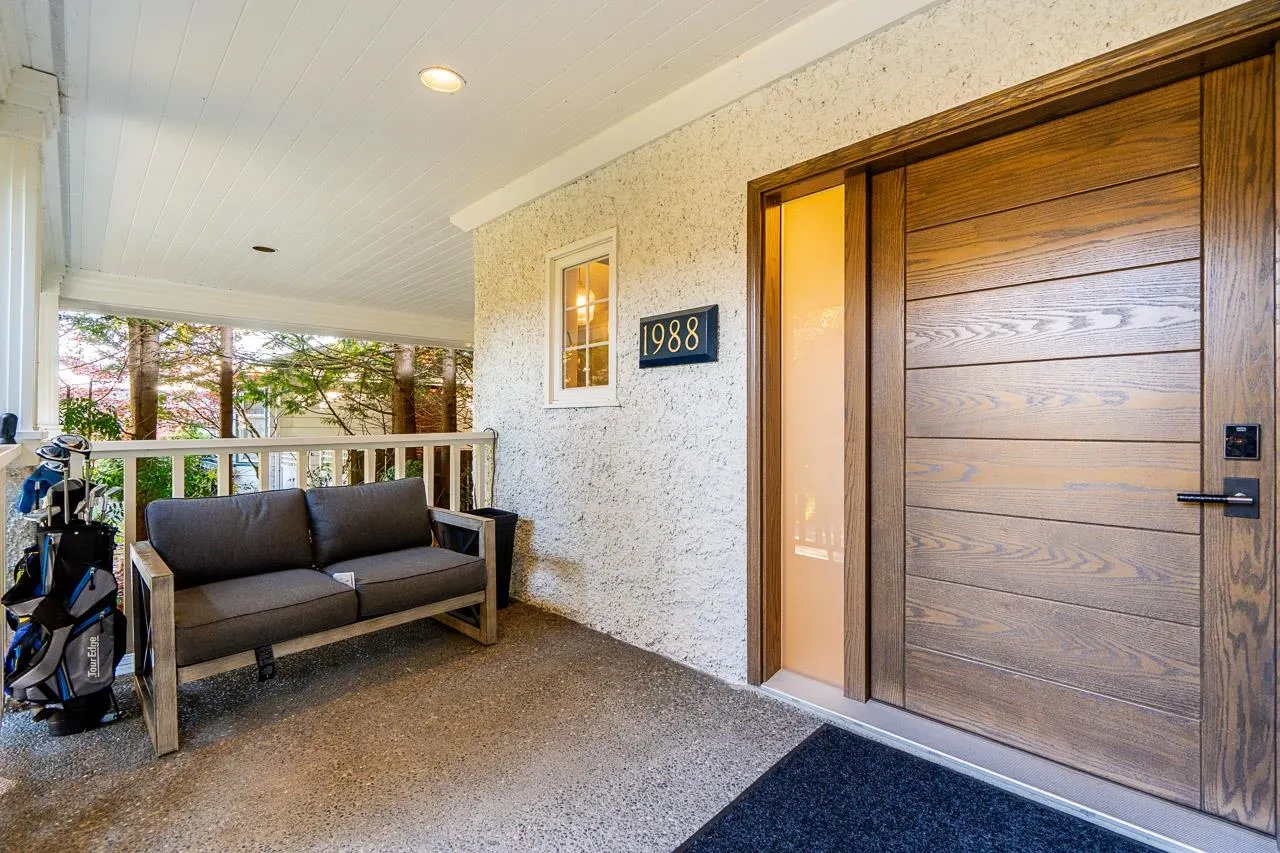 1988 Acadia Road