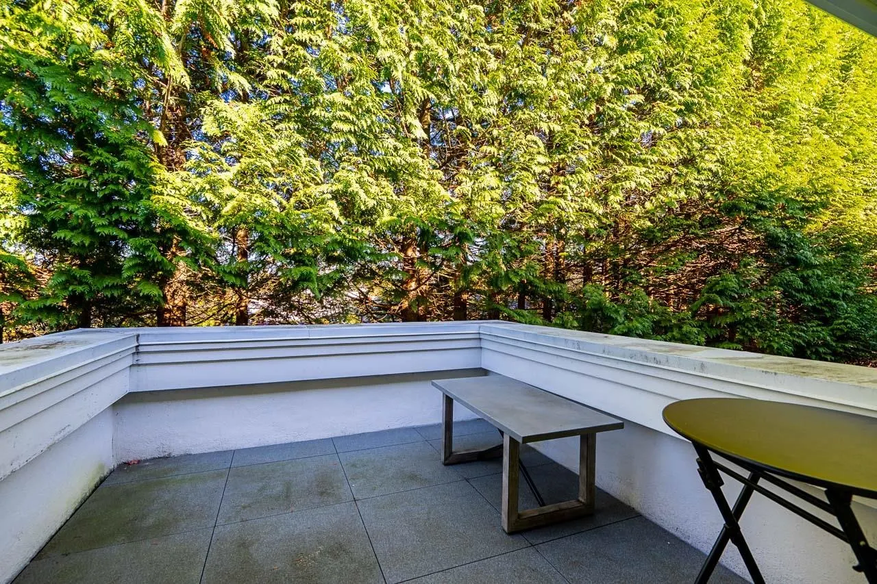 1988 Acadia Road