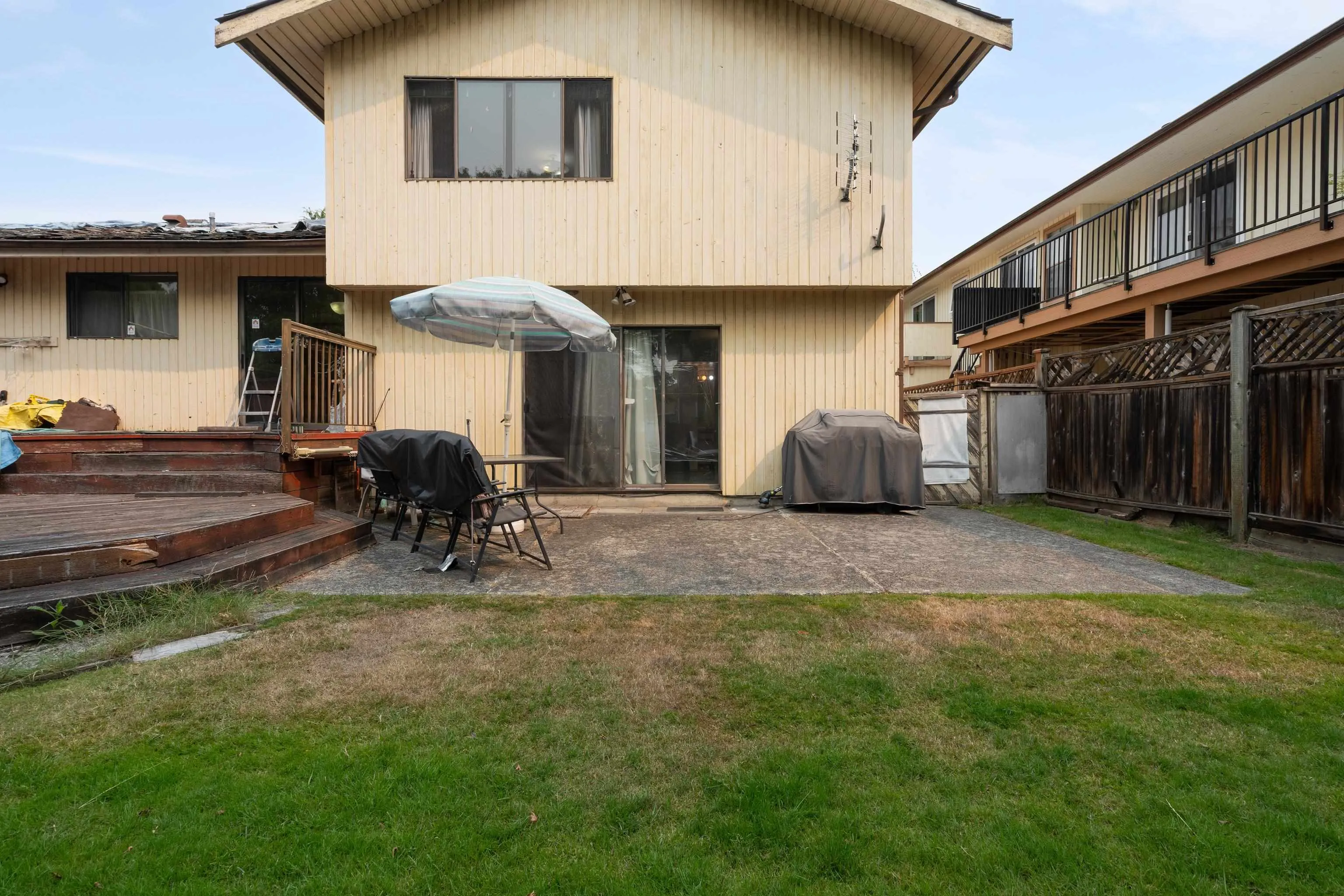 7340 Schaefer Avenue