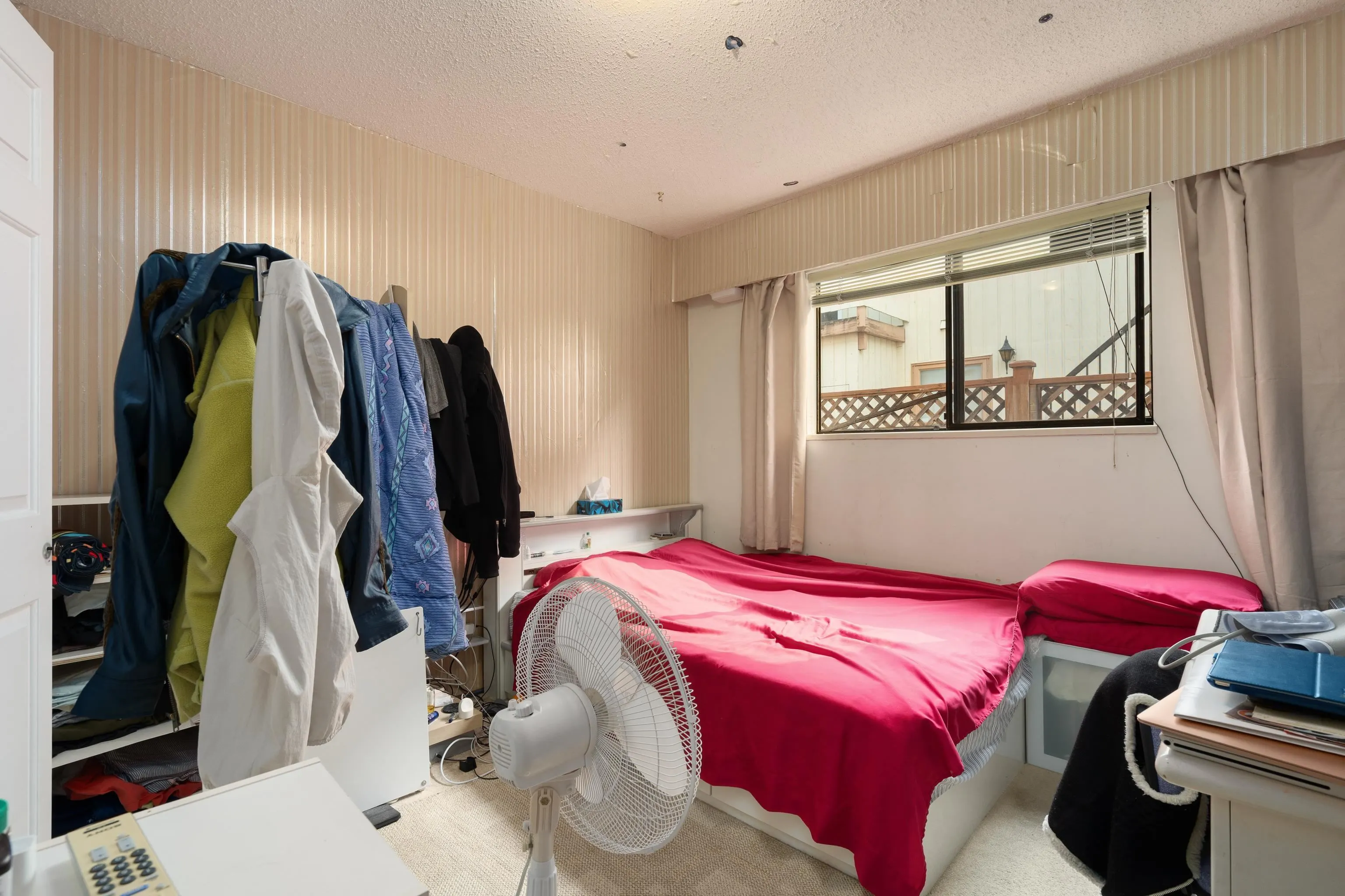7340 Schaefer Avenue