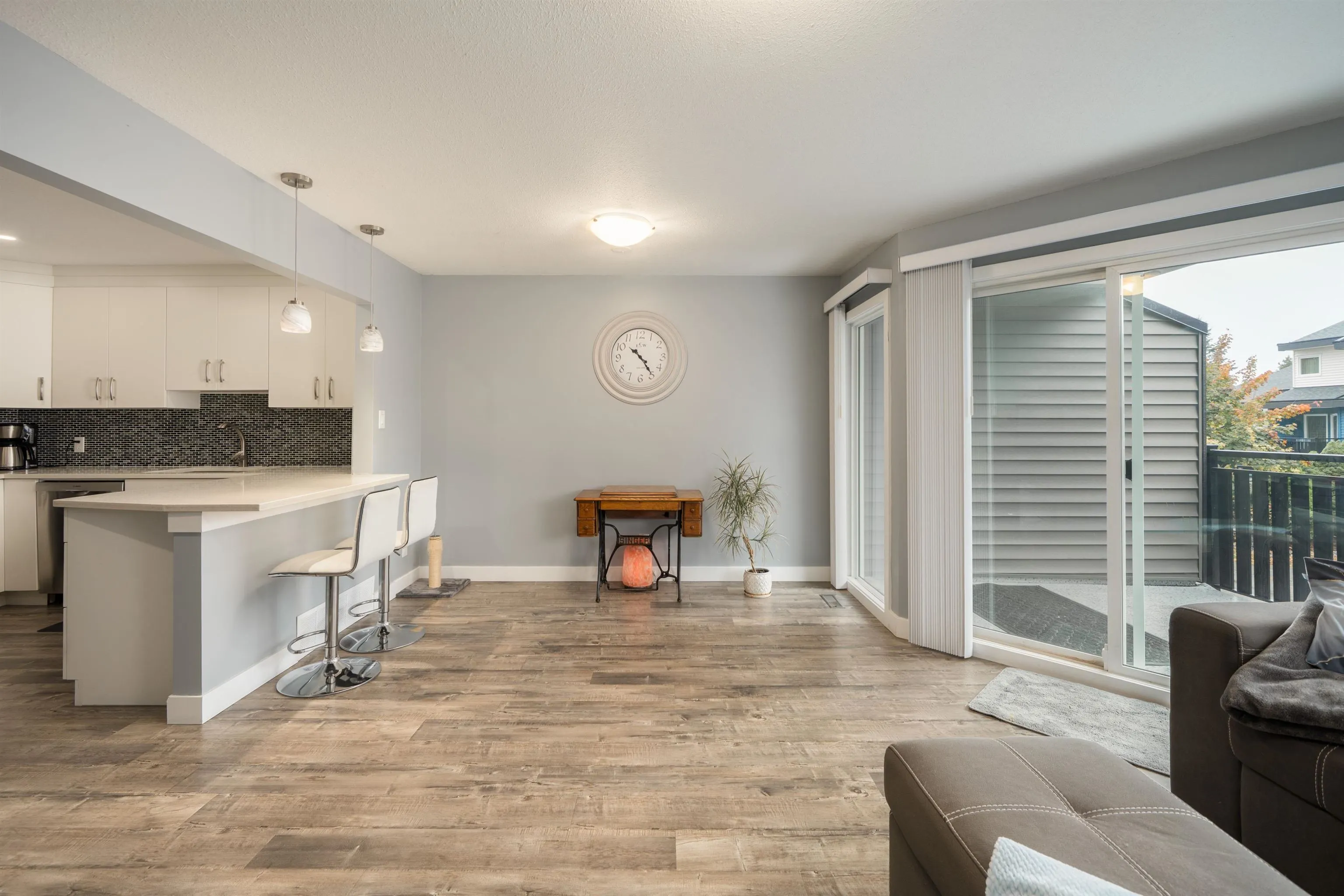 12120 189a Street #16