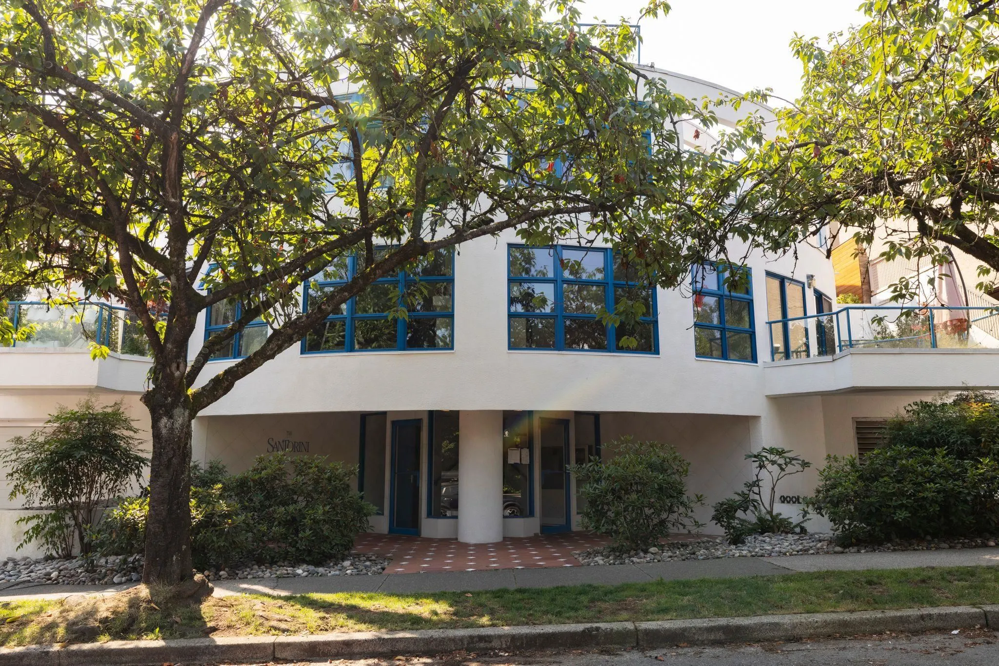 1038 W 7th Avenue #P1