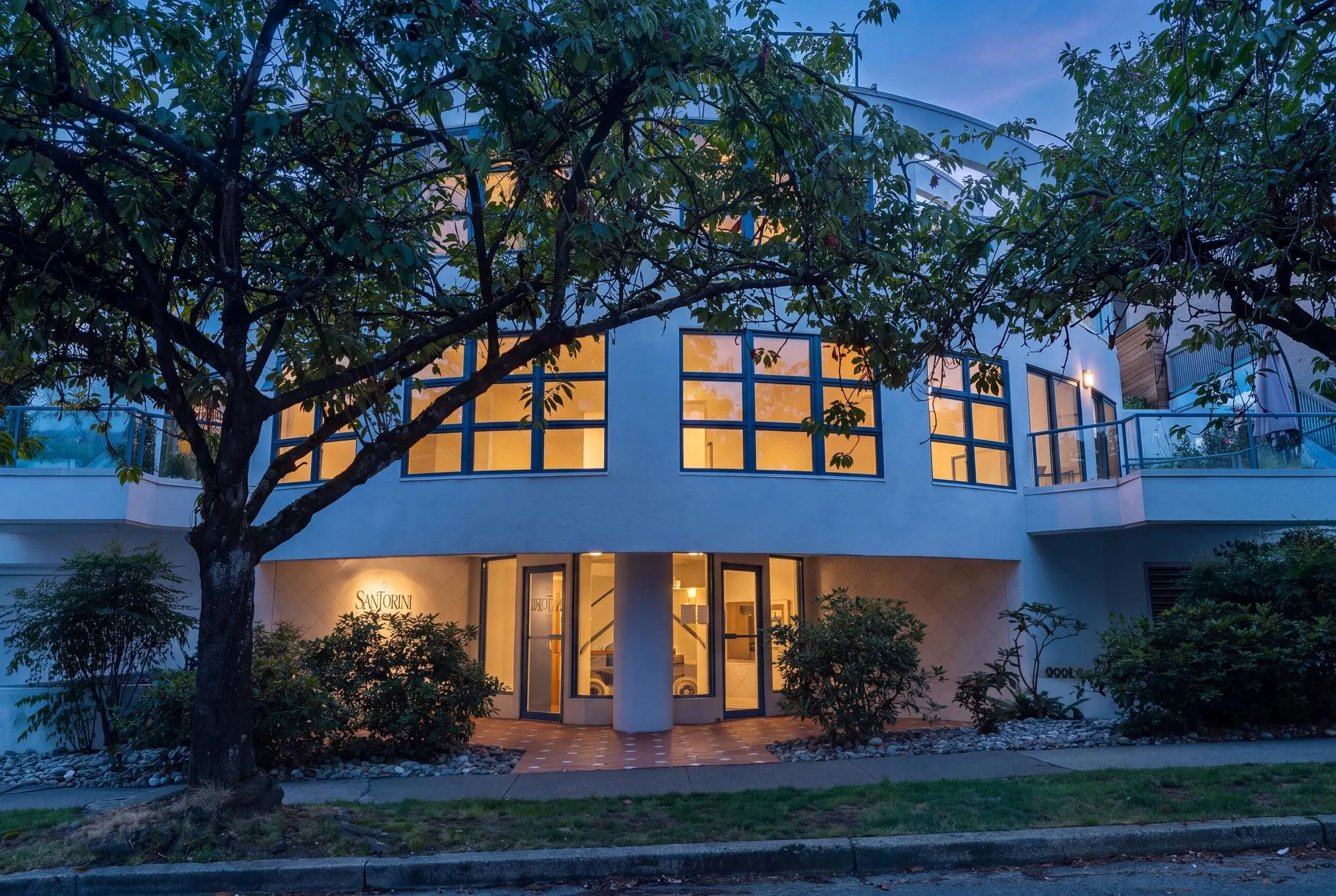 1038 W 7th Avenue #P1