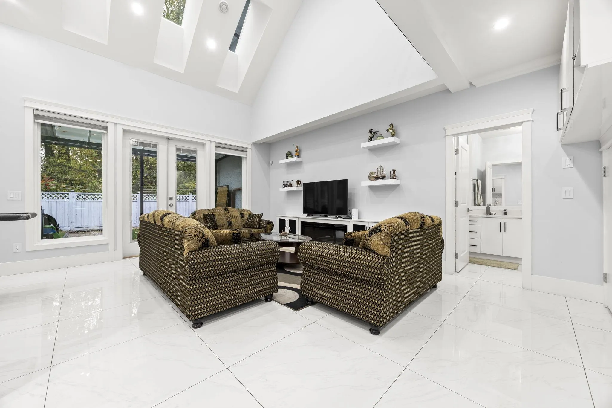 12973 Glengarry Crescent