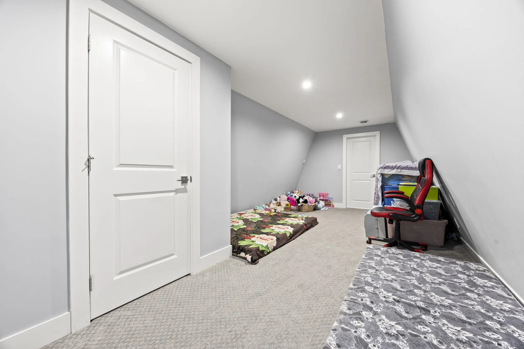 12973 Glengarry Crescent