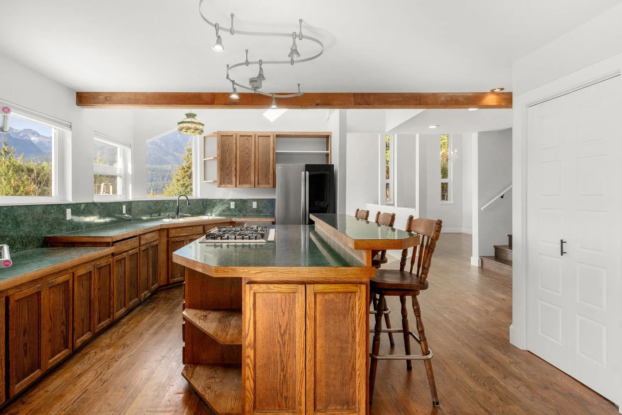 40222 Skyline Drive