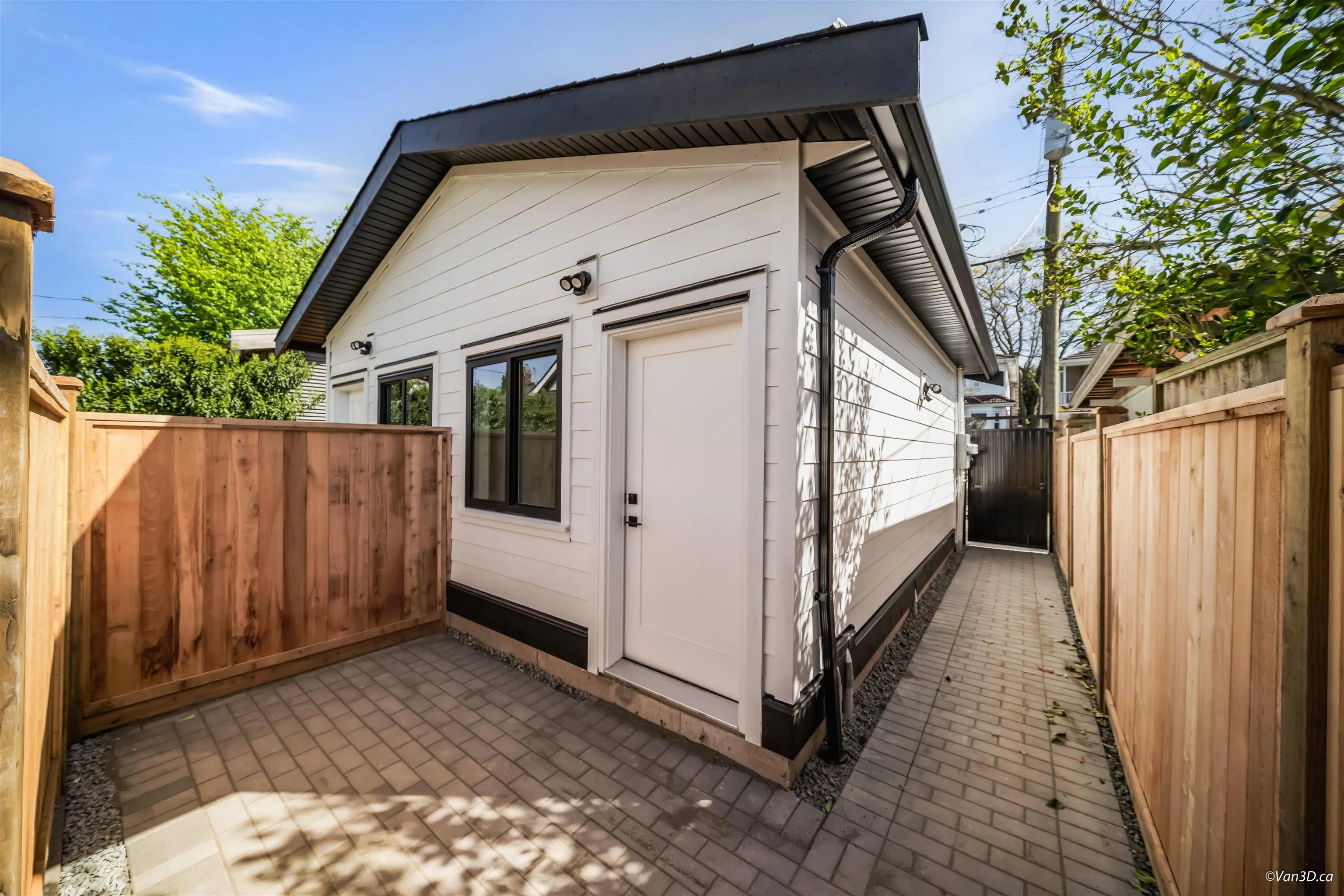 2636 Mcgill Street #1