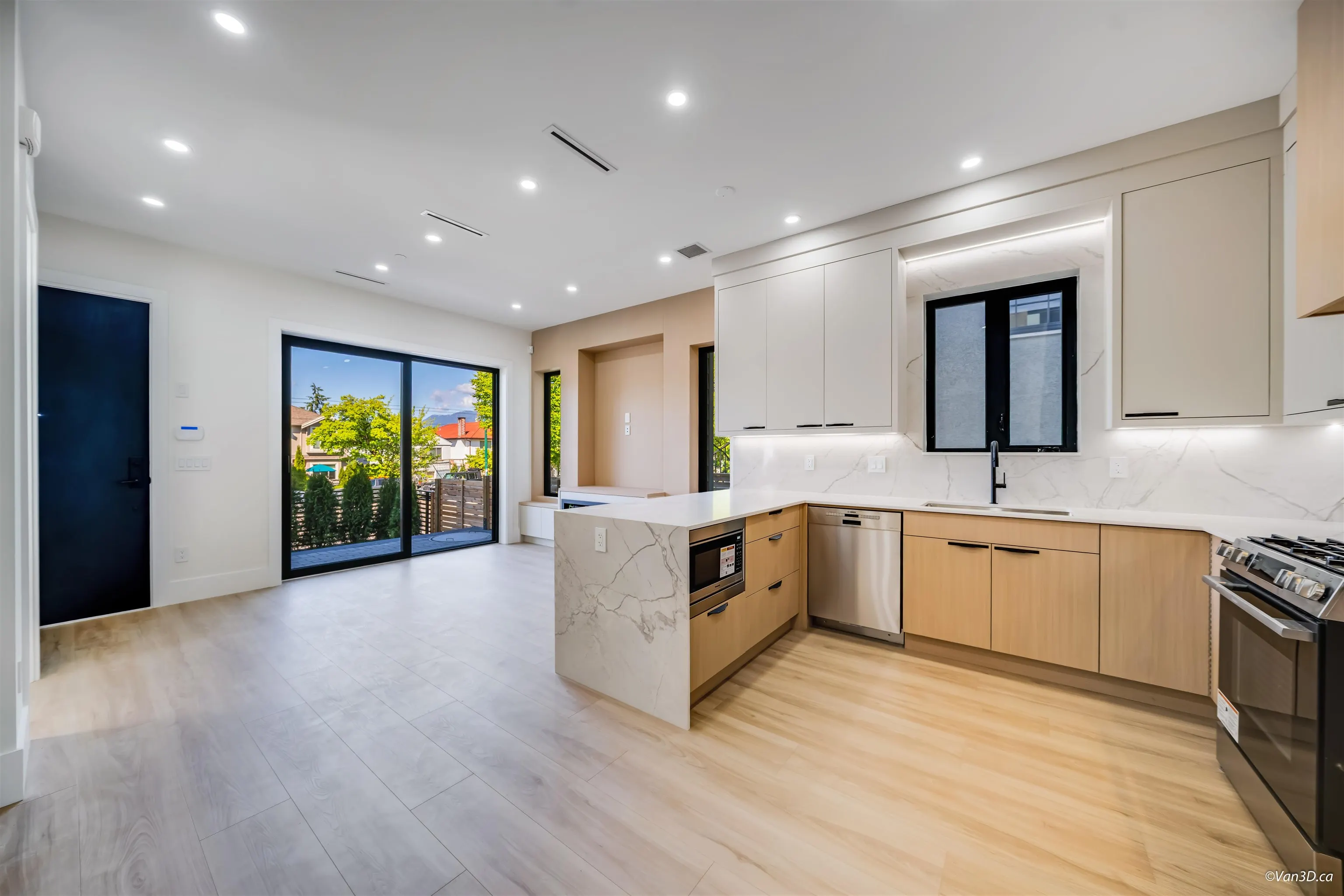 2636 Mcgill Street #1