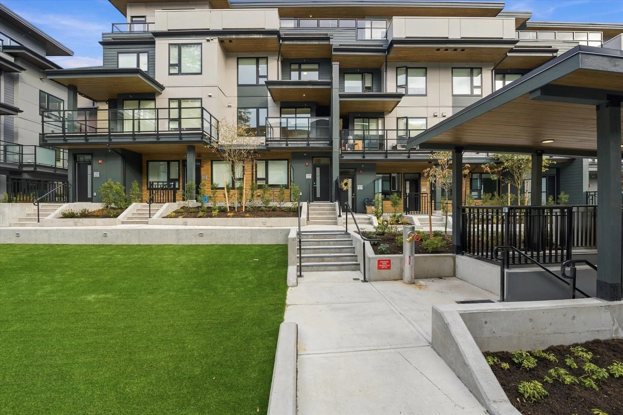 954 Lytton Street #110