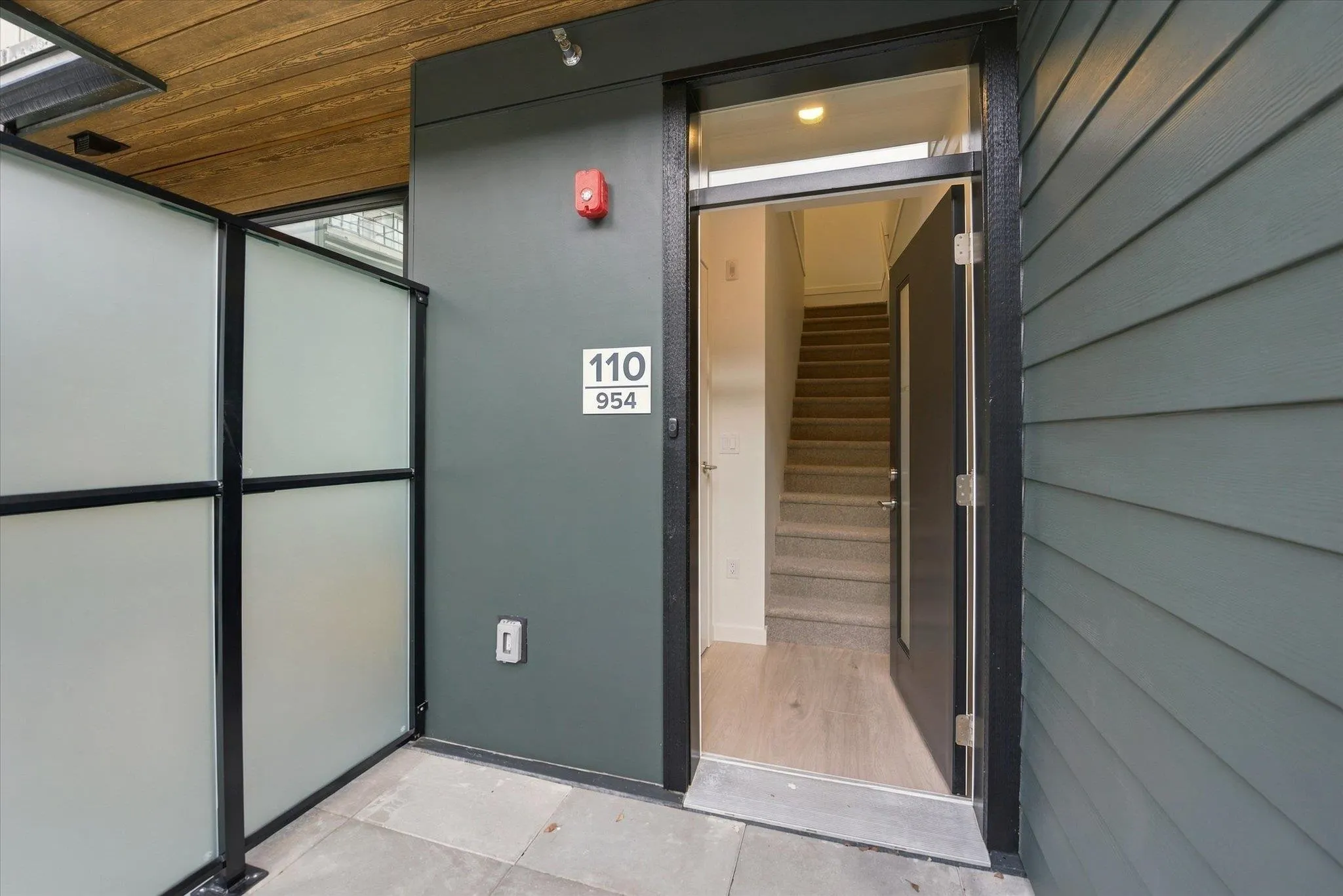 954 Lytton Street #110