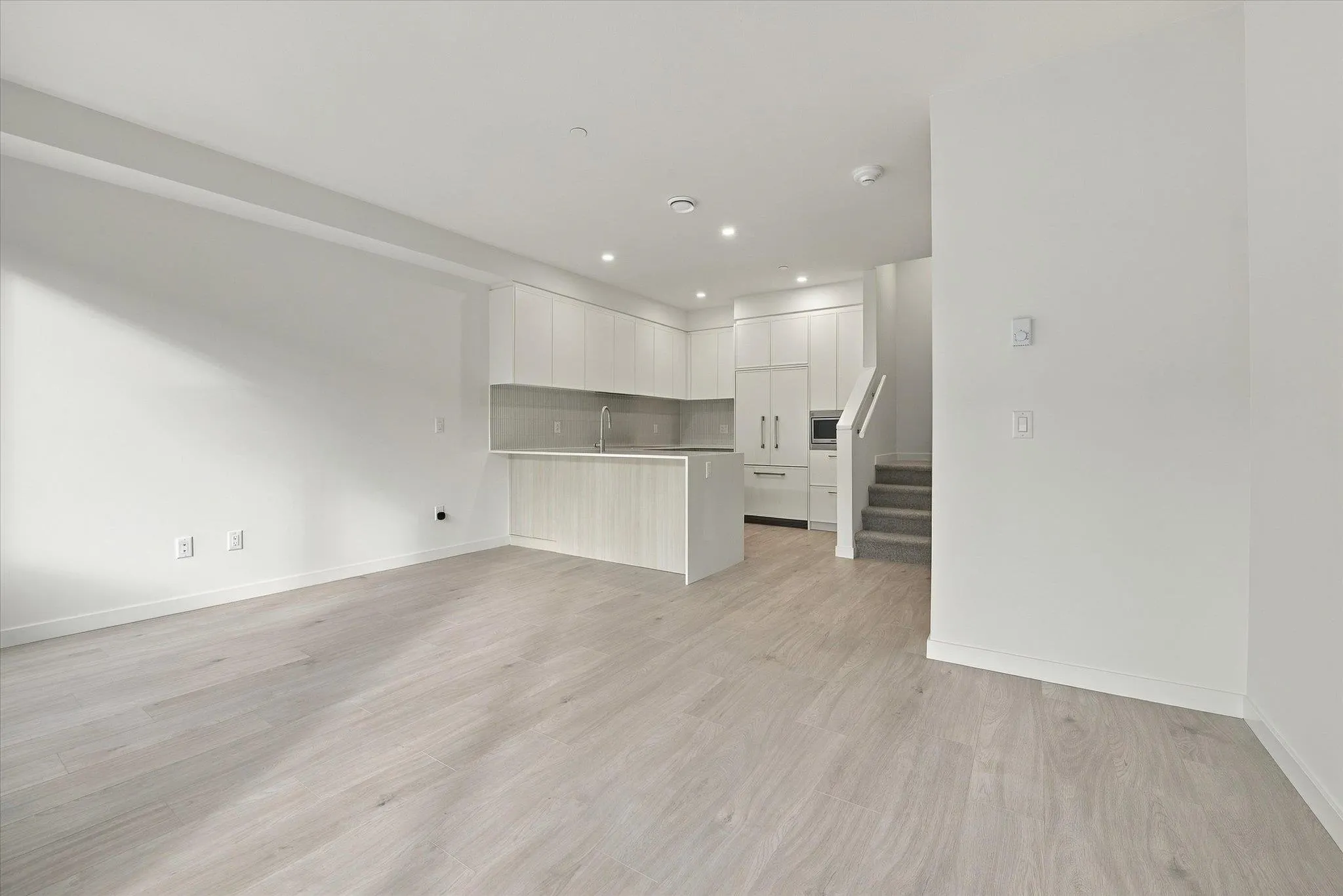 954 Lytton Street #110