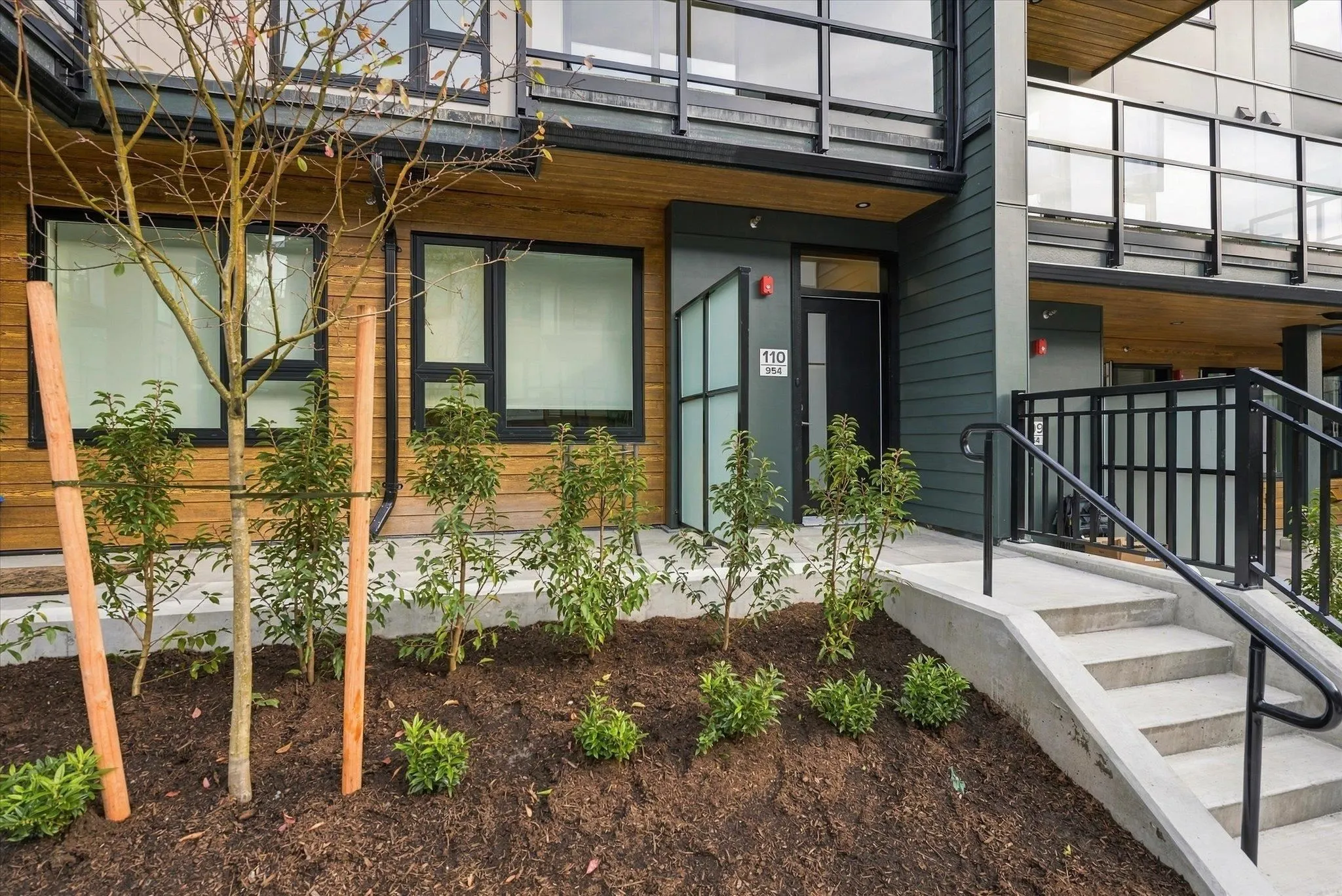 954 Lytton Street #110