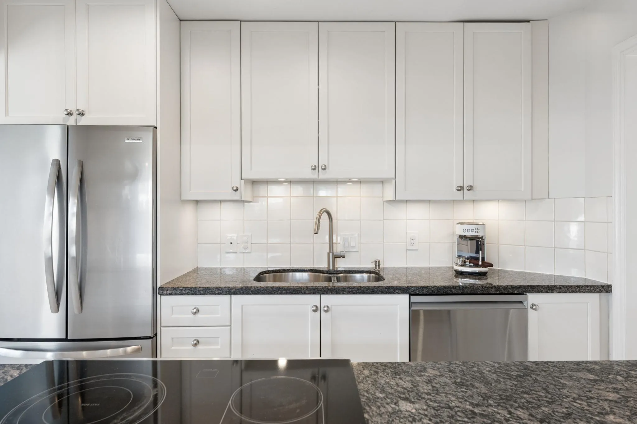 1100 W 6th Avenue #A3