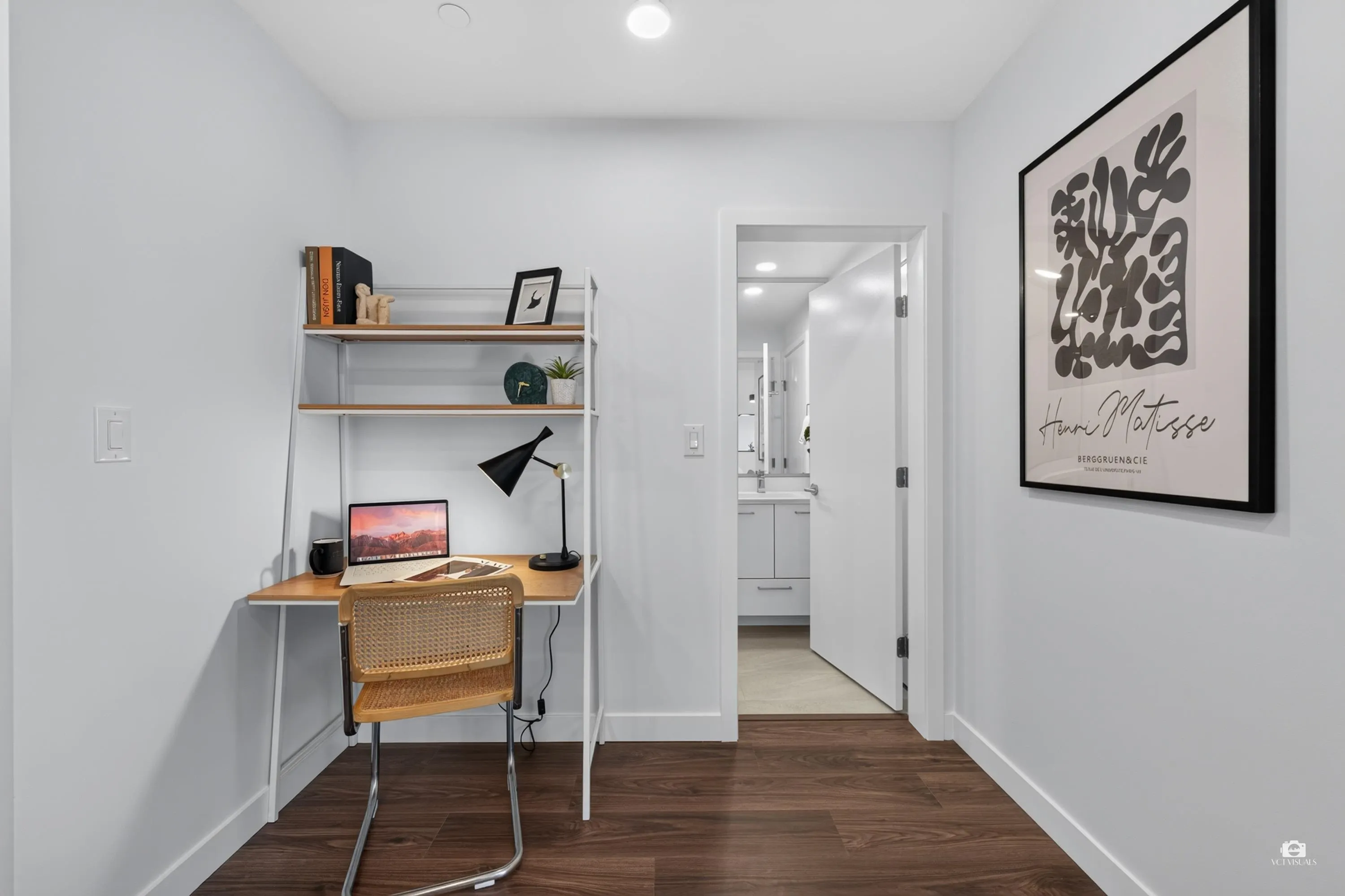 518 Clarke Road #2207